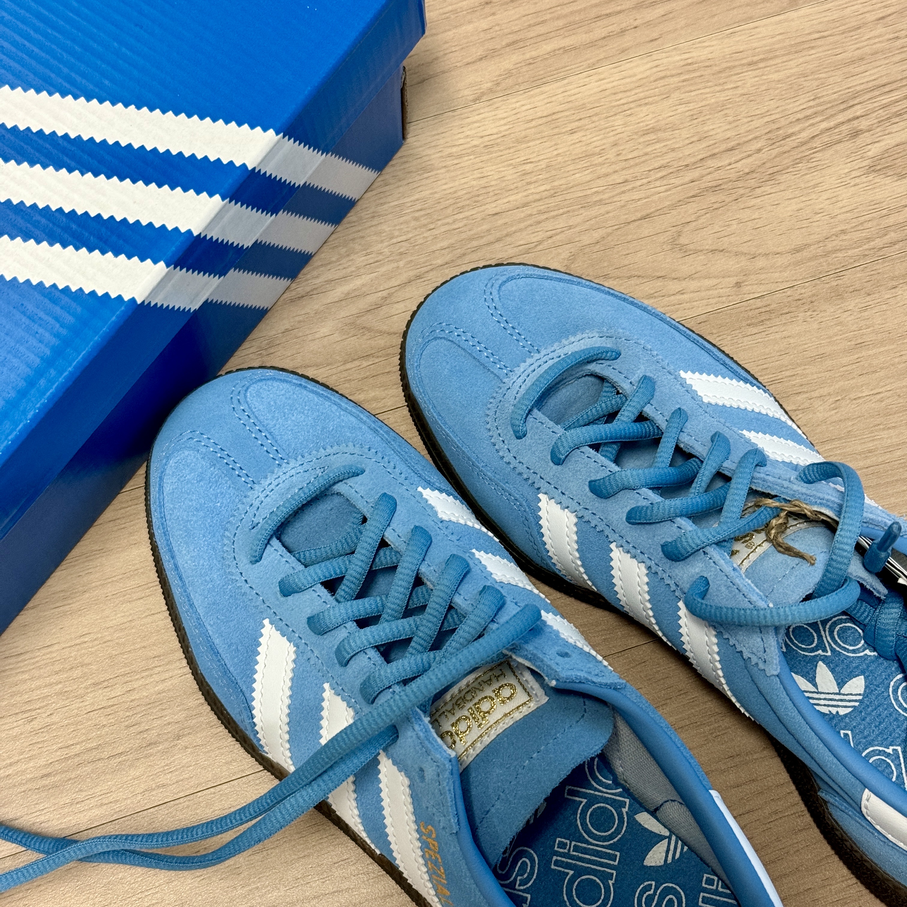 Adidas Spezial Handball Light Blue 착용 스타일