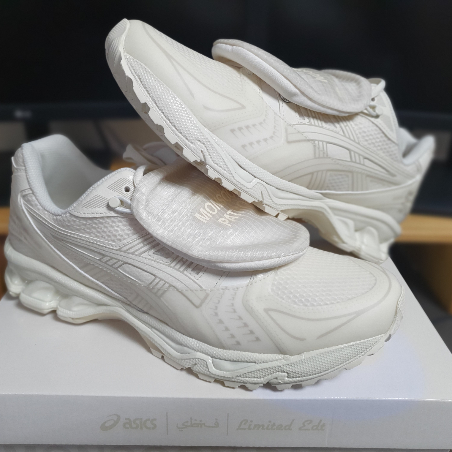 Asics x Limited Edt x SBTG Gel-Kayano 14 Monsoon Patrol Cream 착용 스타일