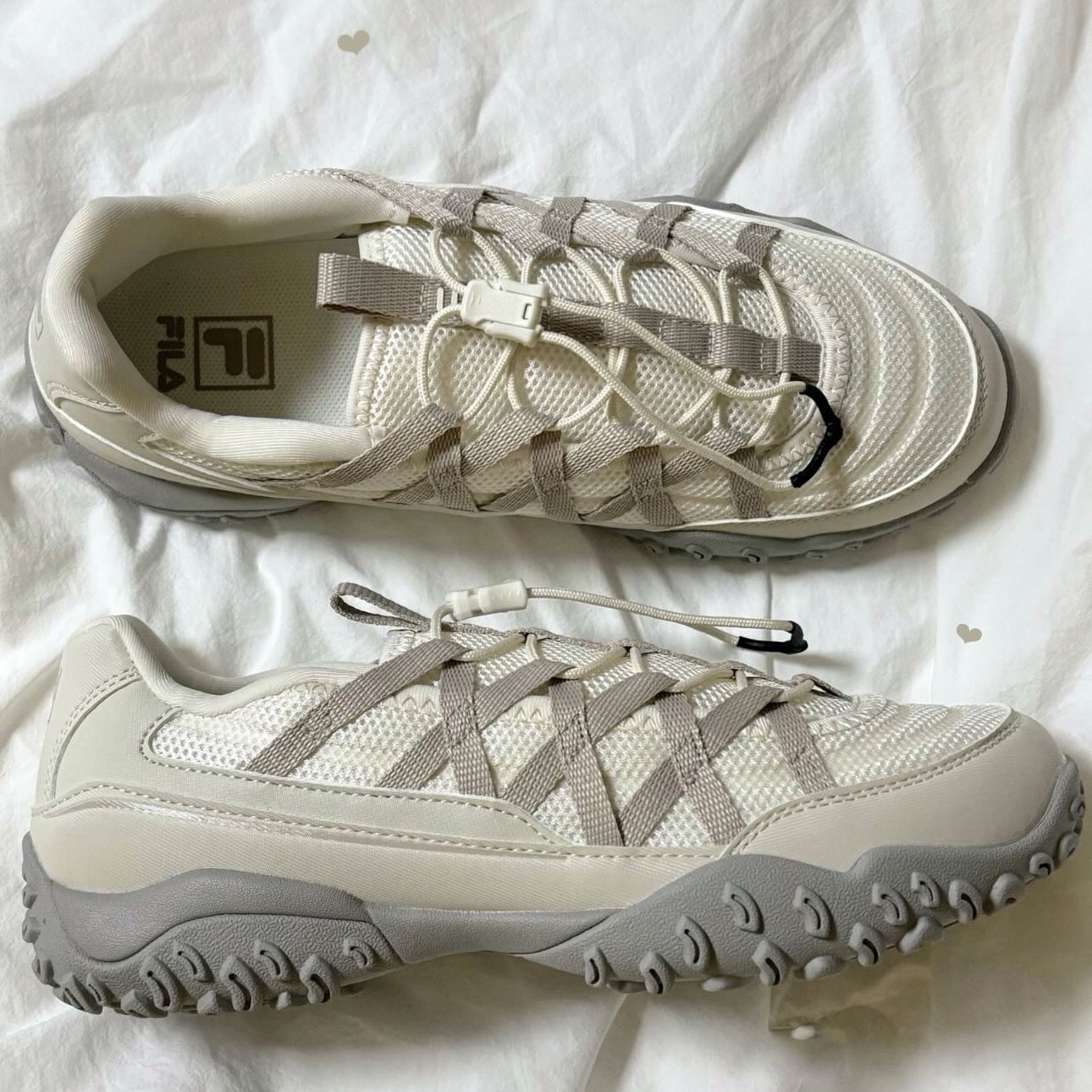 Fila Echappe Lace Beige 착용 스타일