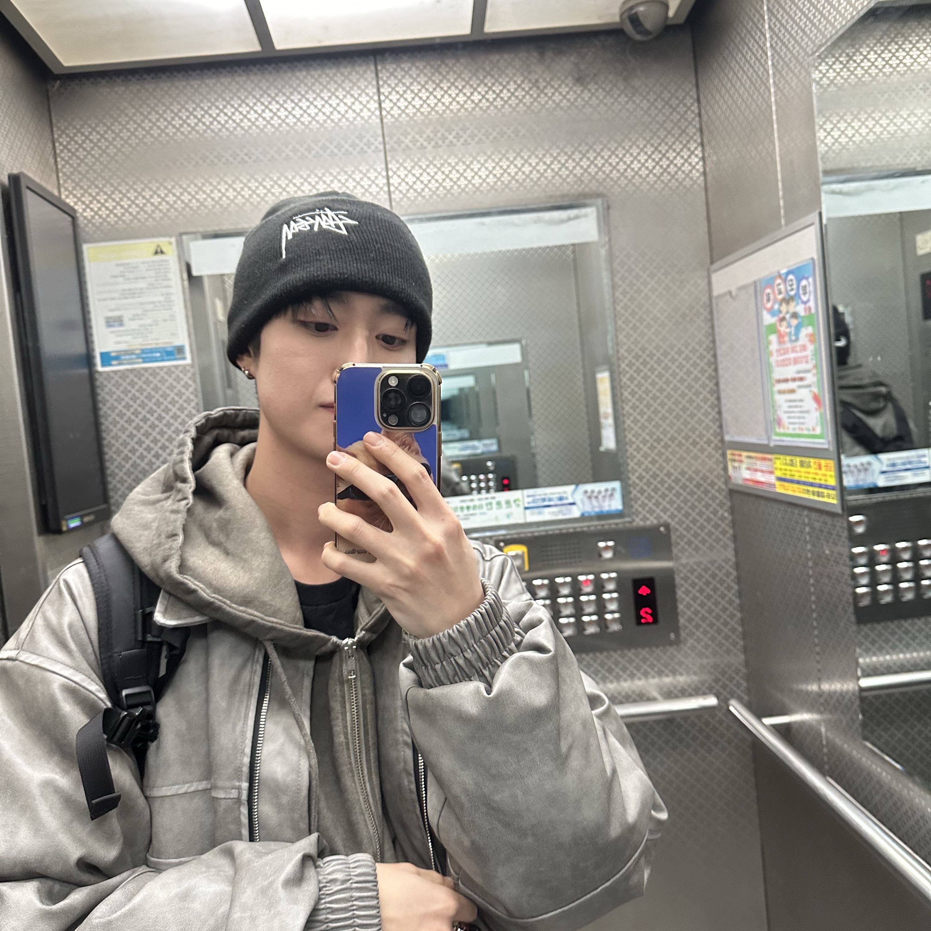 Nike x Stussy NRG Cuffed Beanie Black 착용 스타일