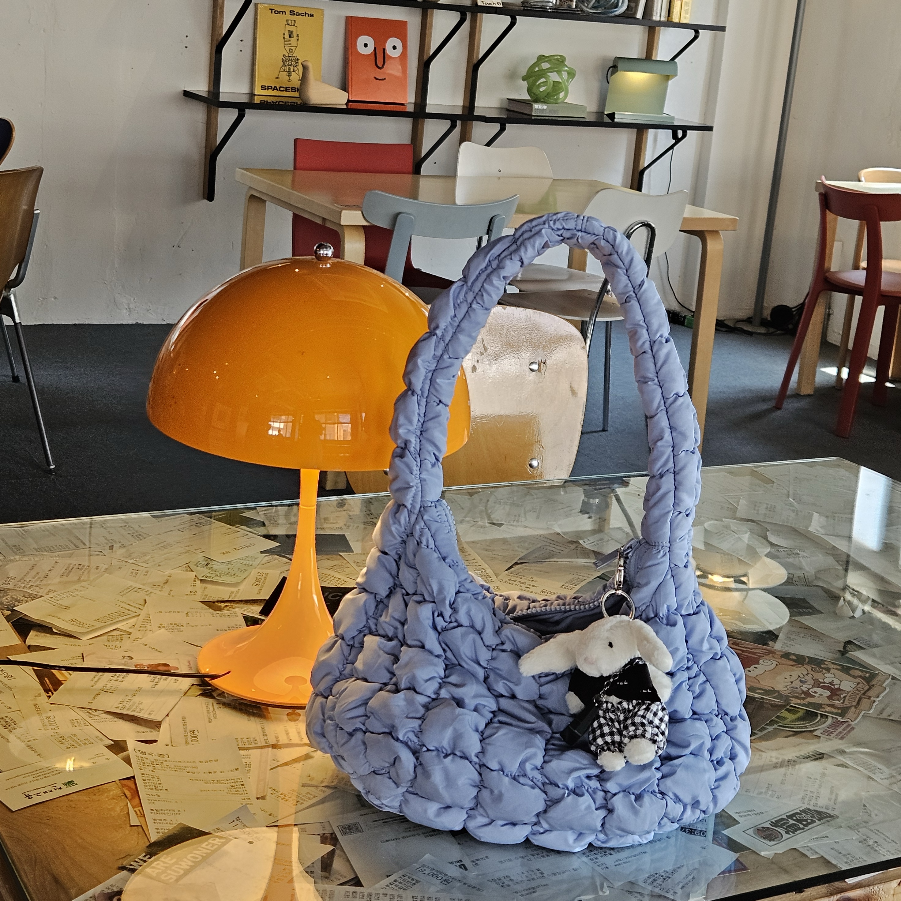 COS Quilted Mini Bag Light Blue 착용 스타일