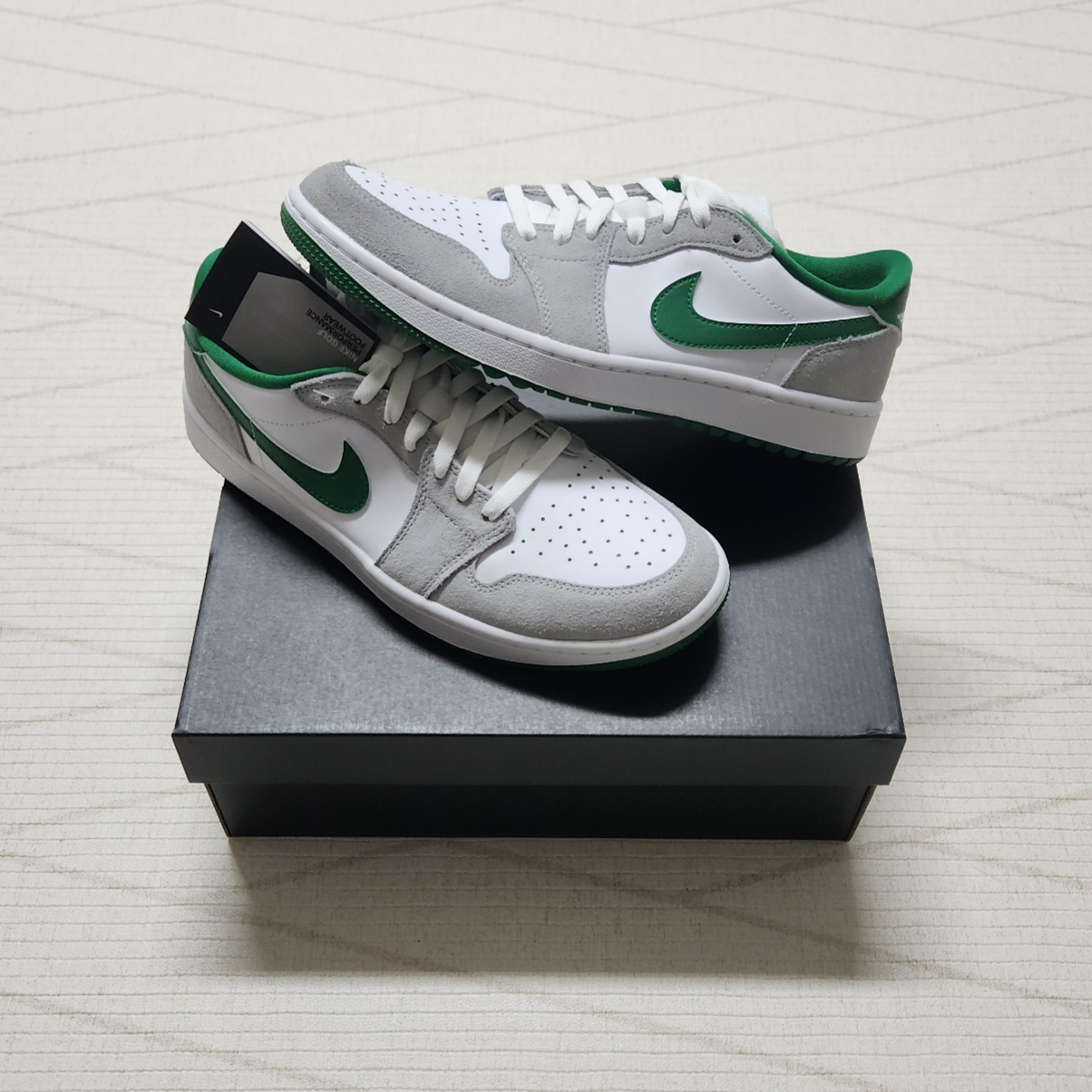 Jordan 1 Low Golf Pine Green 착용 스타일 - 2