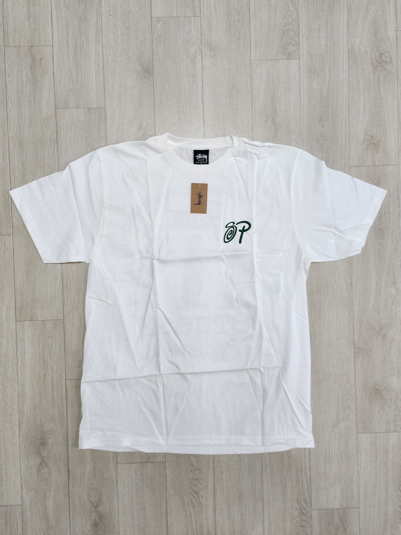 Stussy x Patta Sound Connection T-Shirt White 착용 스타일 - 1