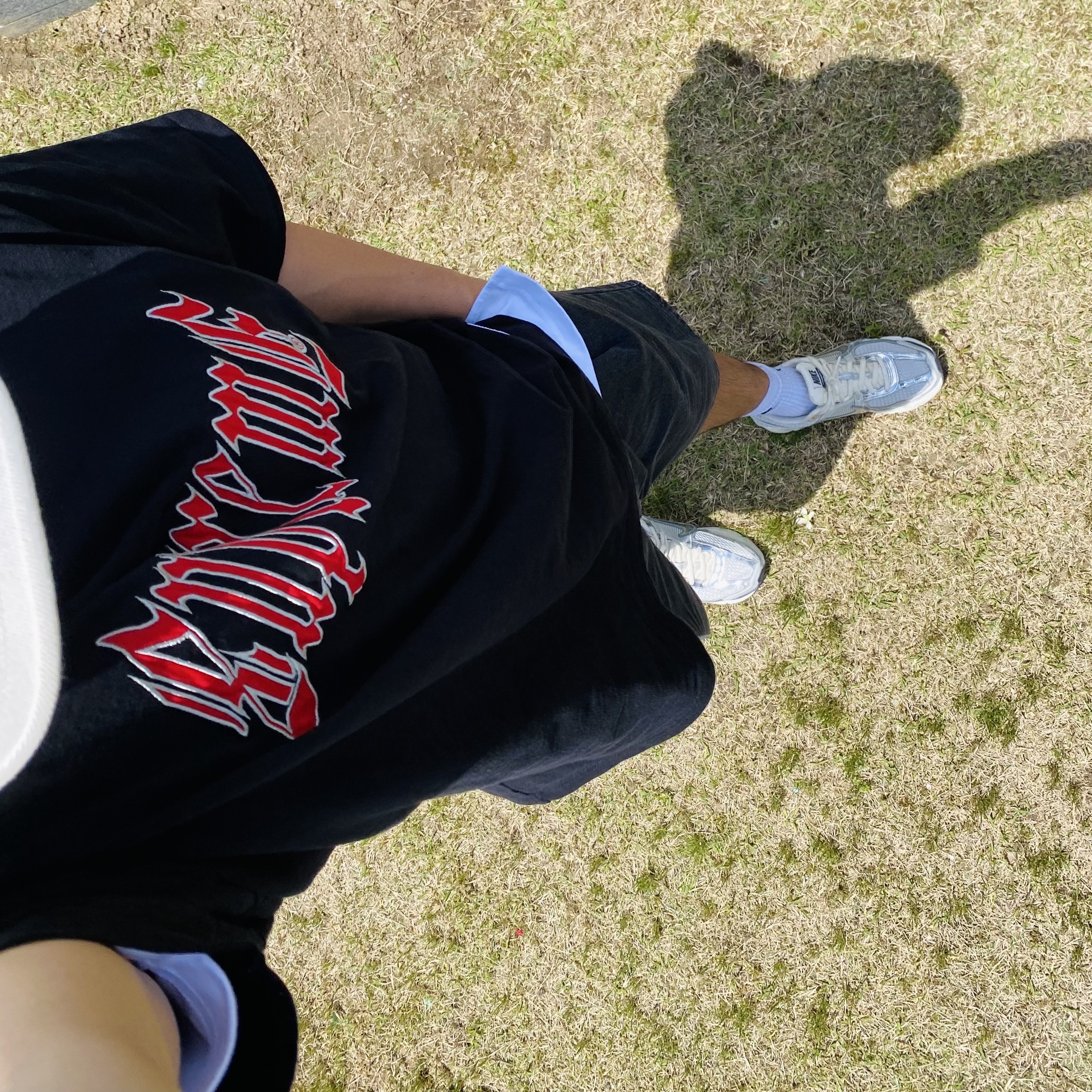 Supreme Old English S/S Top Black - 24SS 착용 스타일