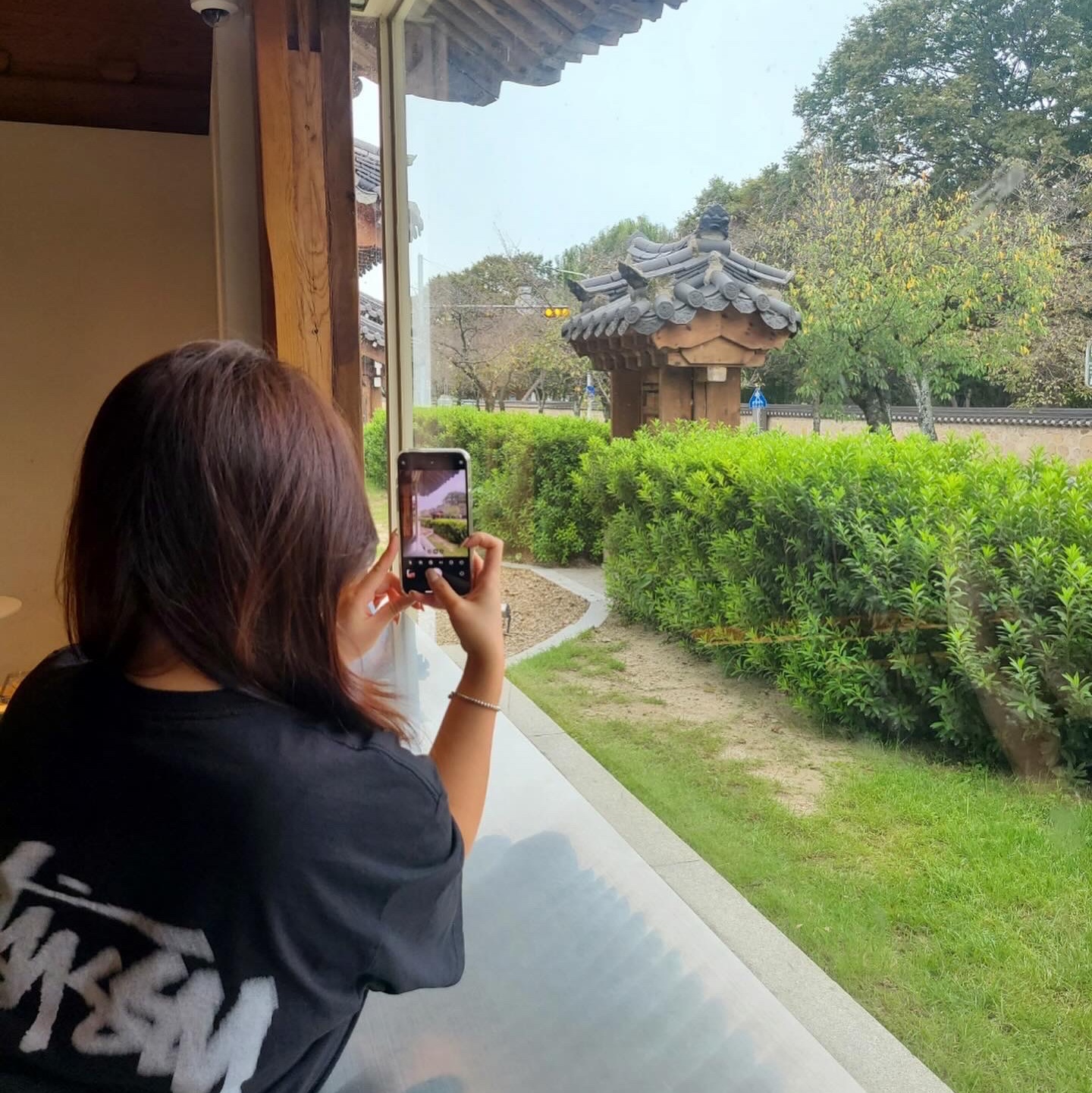 Stussy Dizzy Stock T-Shirt Black 착용 스타일 - 2