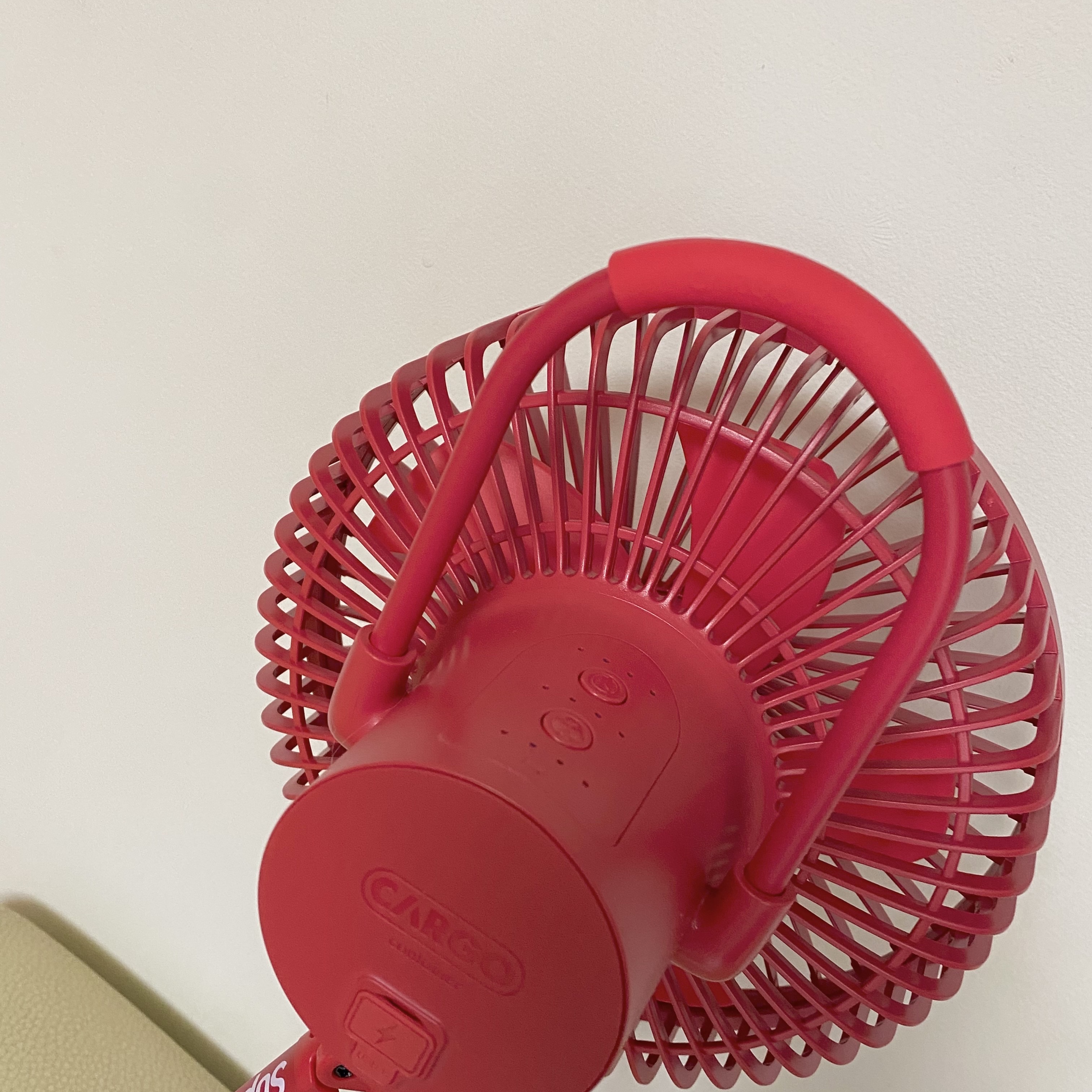 Supreme x Cargo Container Electric Fan Red - 23FW 착용 스타일 - 2