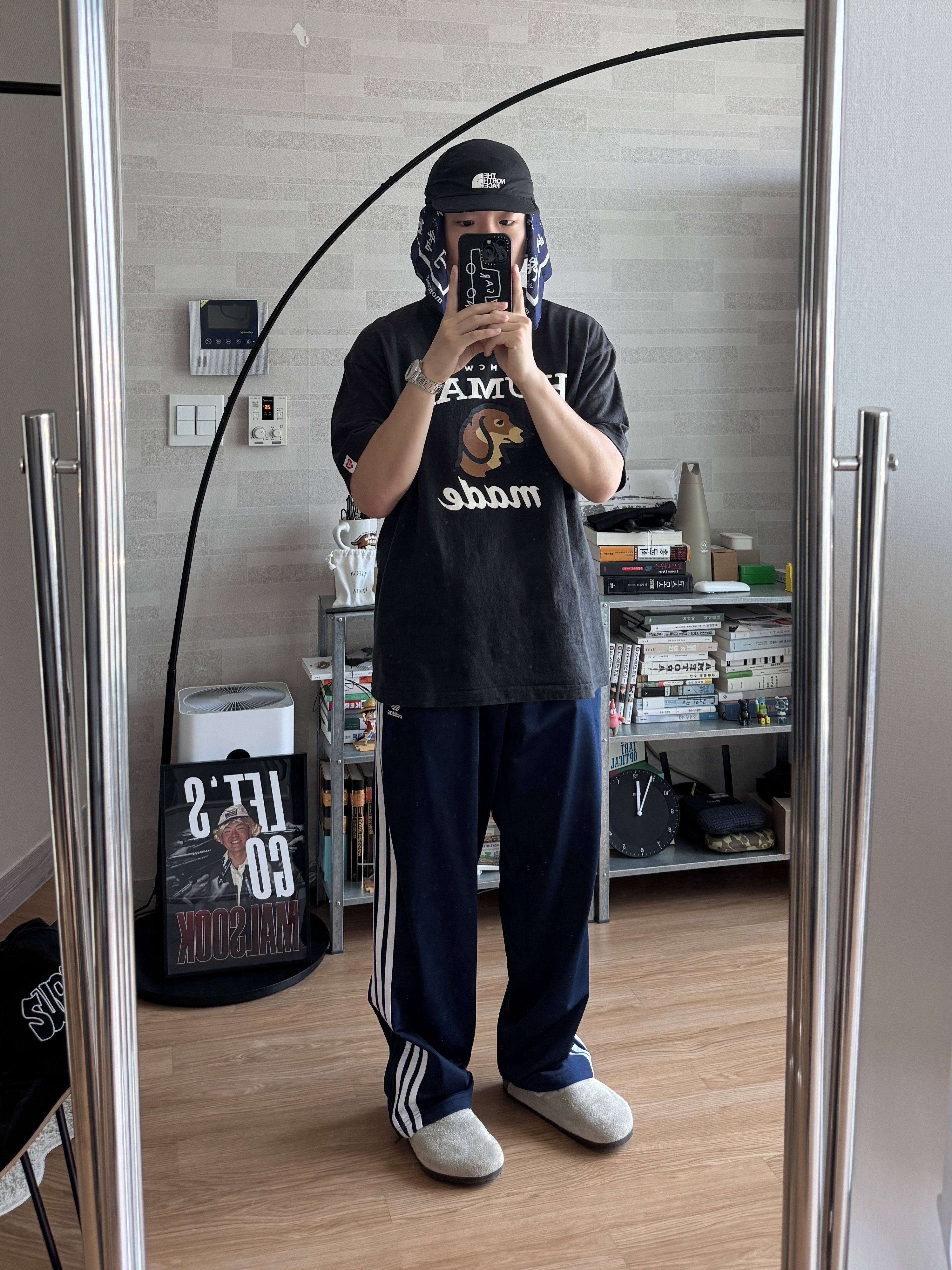 Birkenstock Boston Soft Footbed Taupe - Regular, Human Made Graphic T-Shirt #6 Black 착용 스타일 - 1
