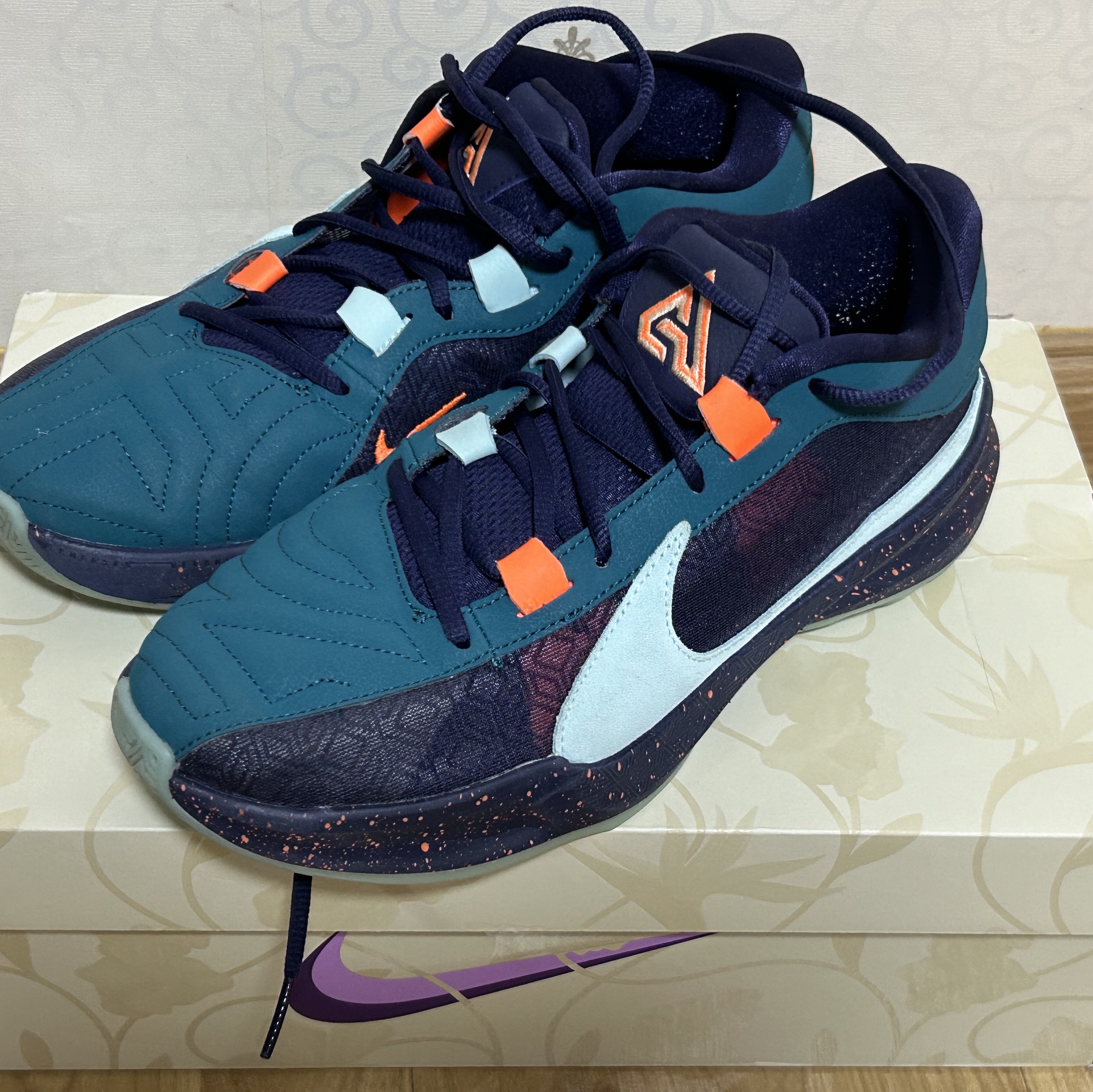 Nike Zoom Freak 5 EP Geode Teal Jade Ice 착용 스타일 - 2