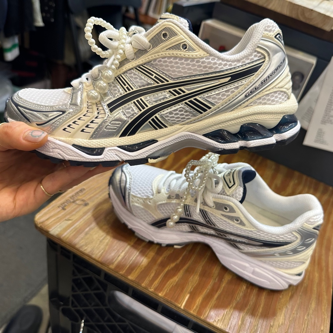 (W) Asics Gel-Kayano 14 White Midnight 착용 스타일 - 3