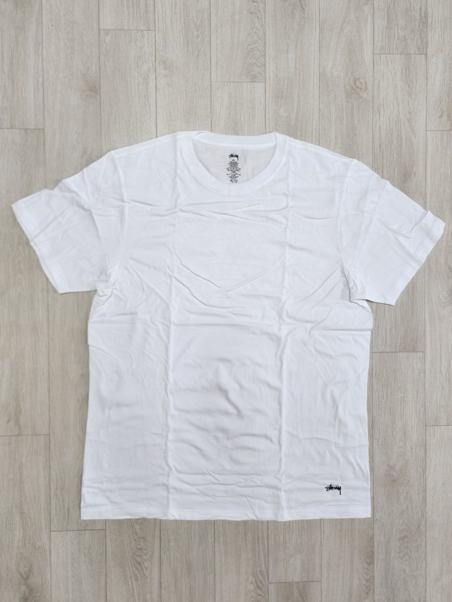 Stussy Undershirt White (3 Pack) 착용 스타일 - 2