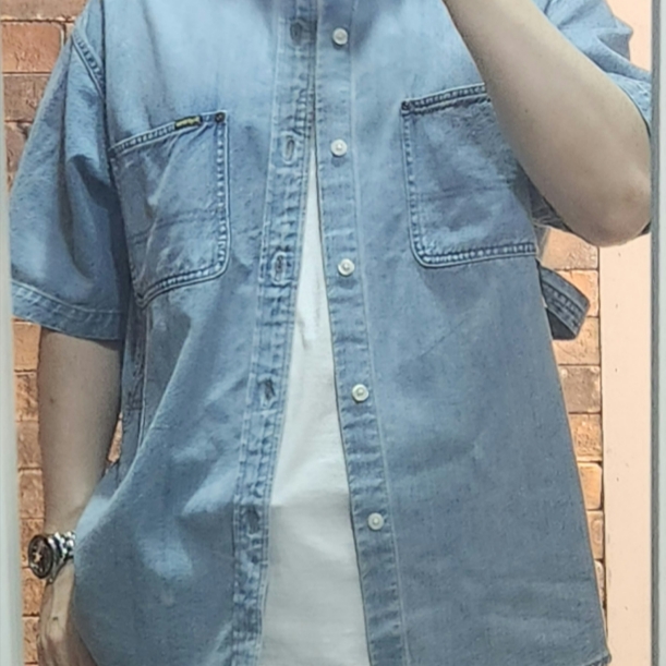 Supreme Loose Fit S/S Denim Painter Shirt Washed Blue - 24SS 착용 스타일