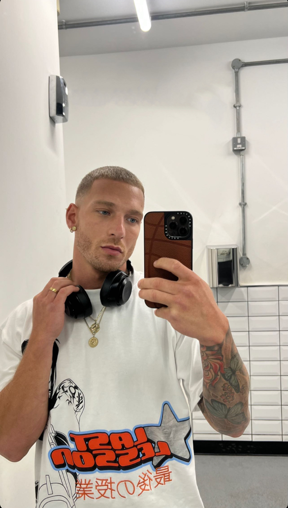 KREAM 프로필 이미지