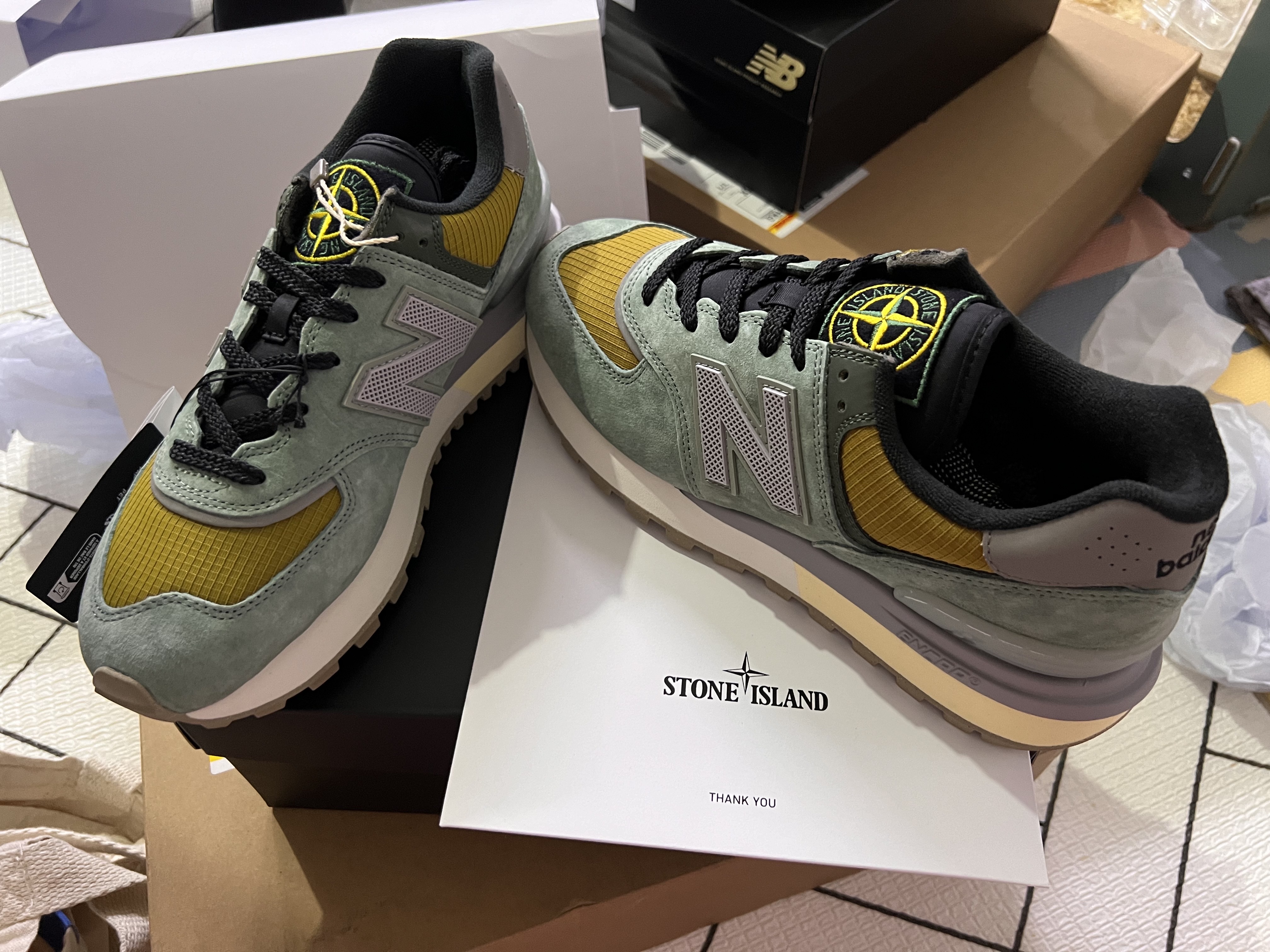 New Balance x Stone Island 574 Legacy Light Green 착용 스타일