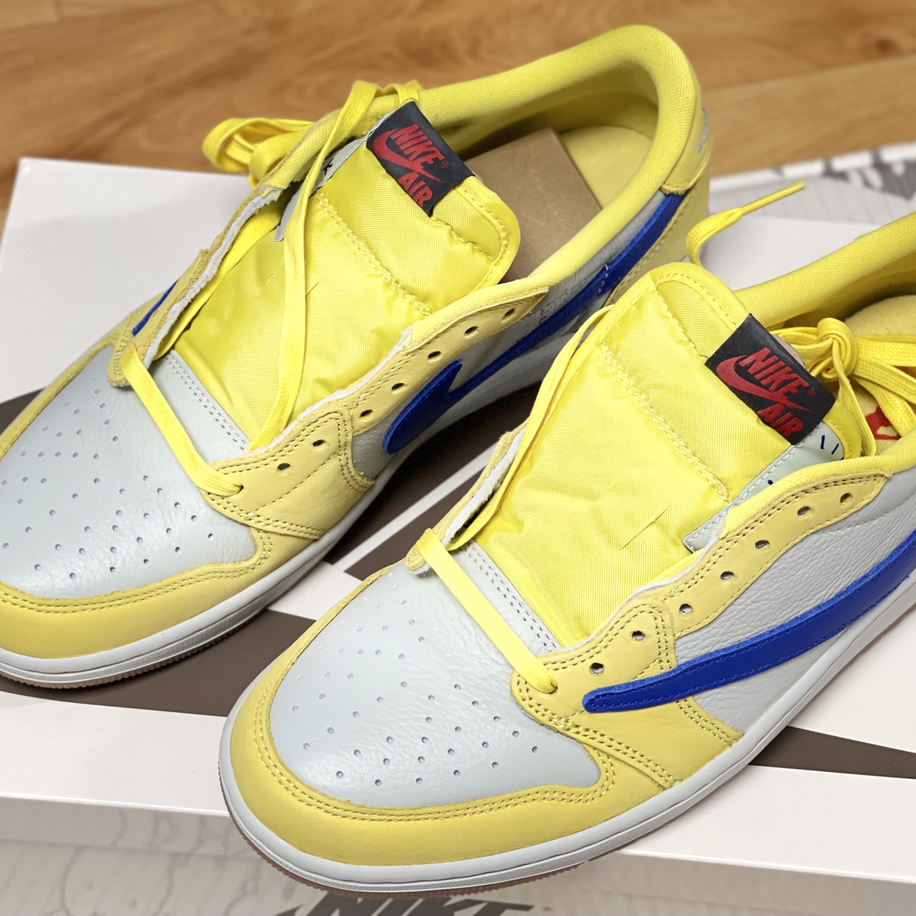 (W) Jordan 1 x Travis Scott Retro Low OG SP Canary 착용 스타일
