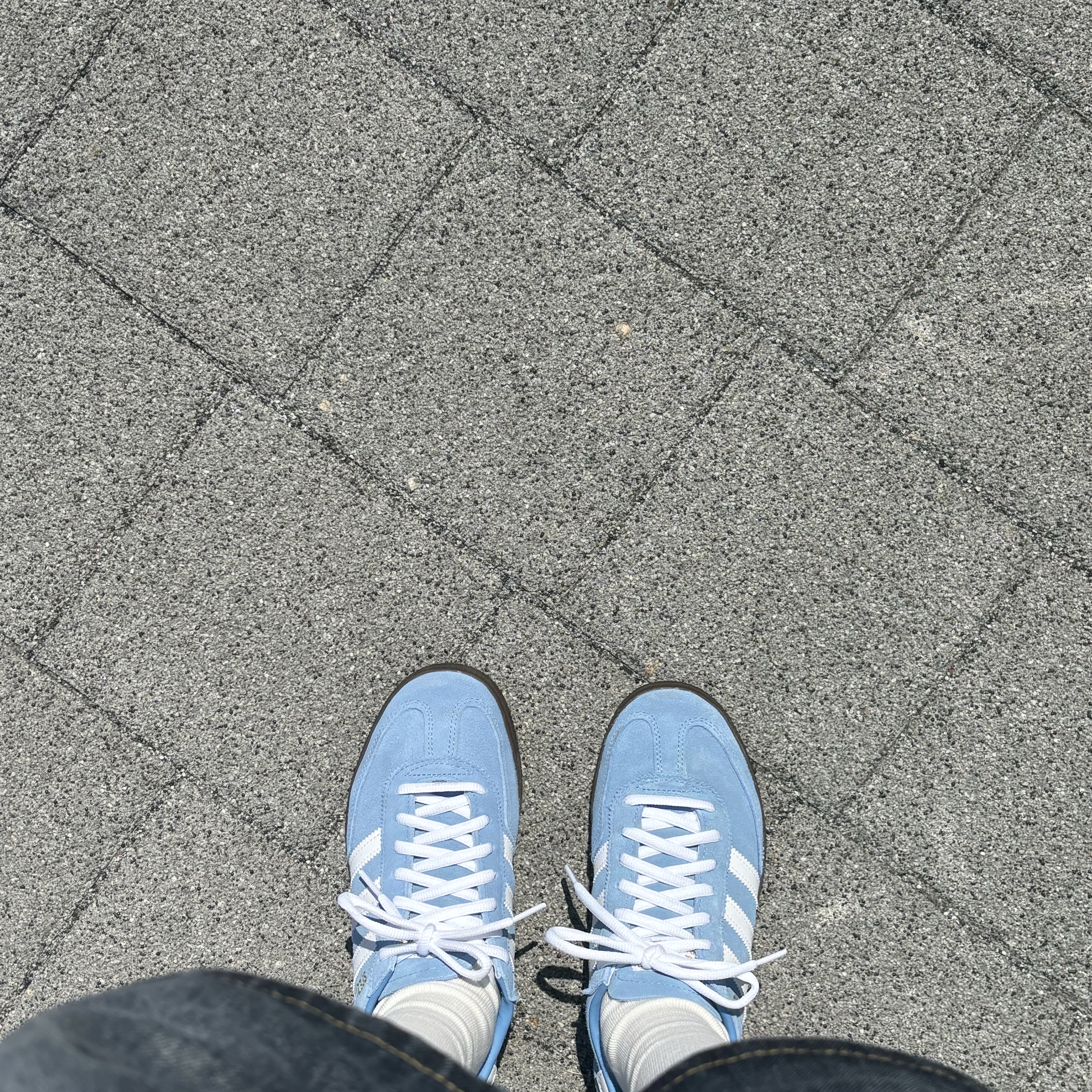 Adidas Spezial Handball Light Blue 착용 스타일