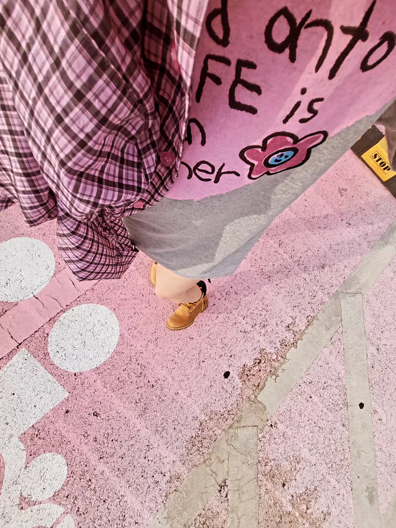 (W) Timberland 6 Inch Premium Waterproof Boot Wheat Nubuck - Wide, Hai Little Velvet Bag Pink 착용 스타일 - 3