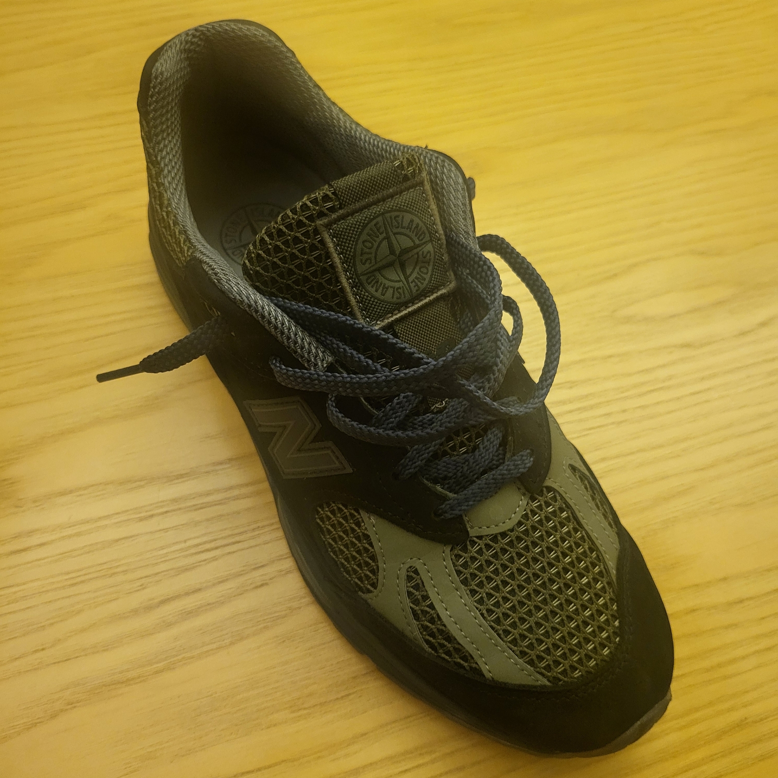 New Balance x Stone Island 991v2 Made in UK Black Olive Night 착용 스타일