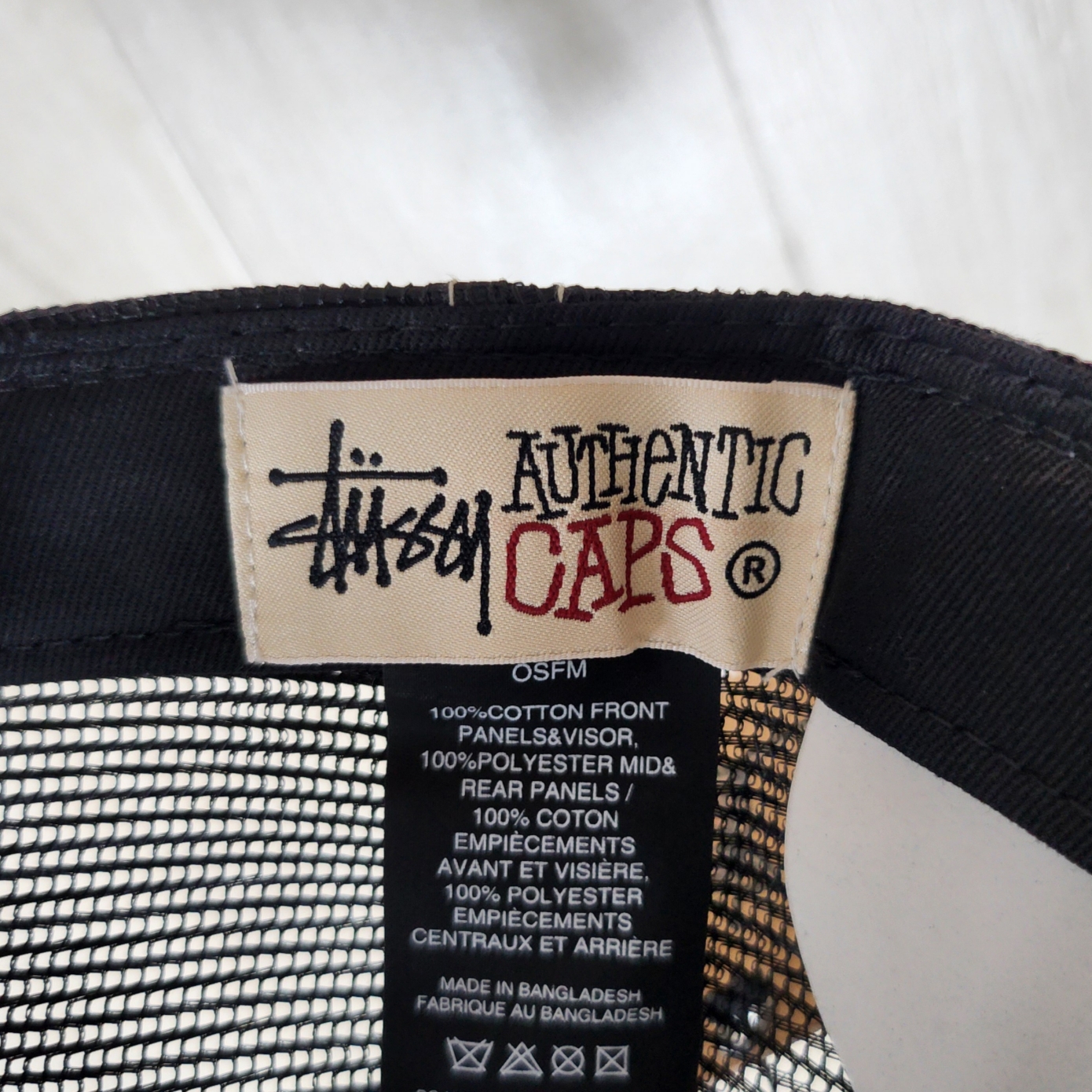 Stussy New Era 9twenty Basic Trucker Black 착용 스타일 - 2