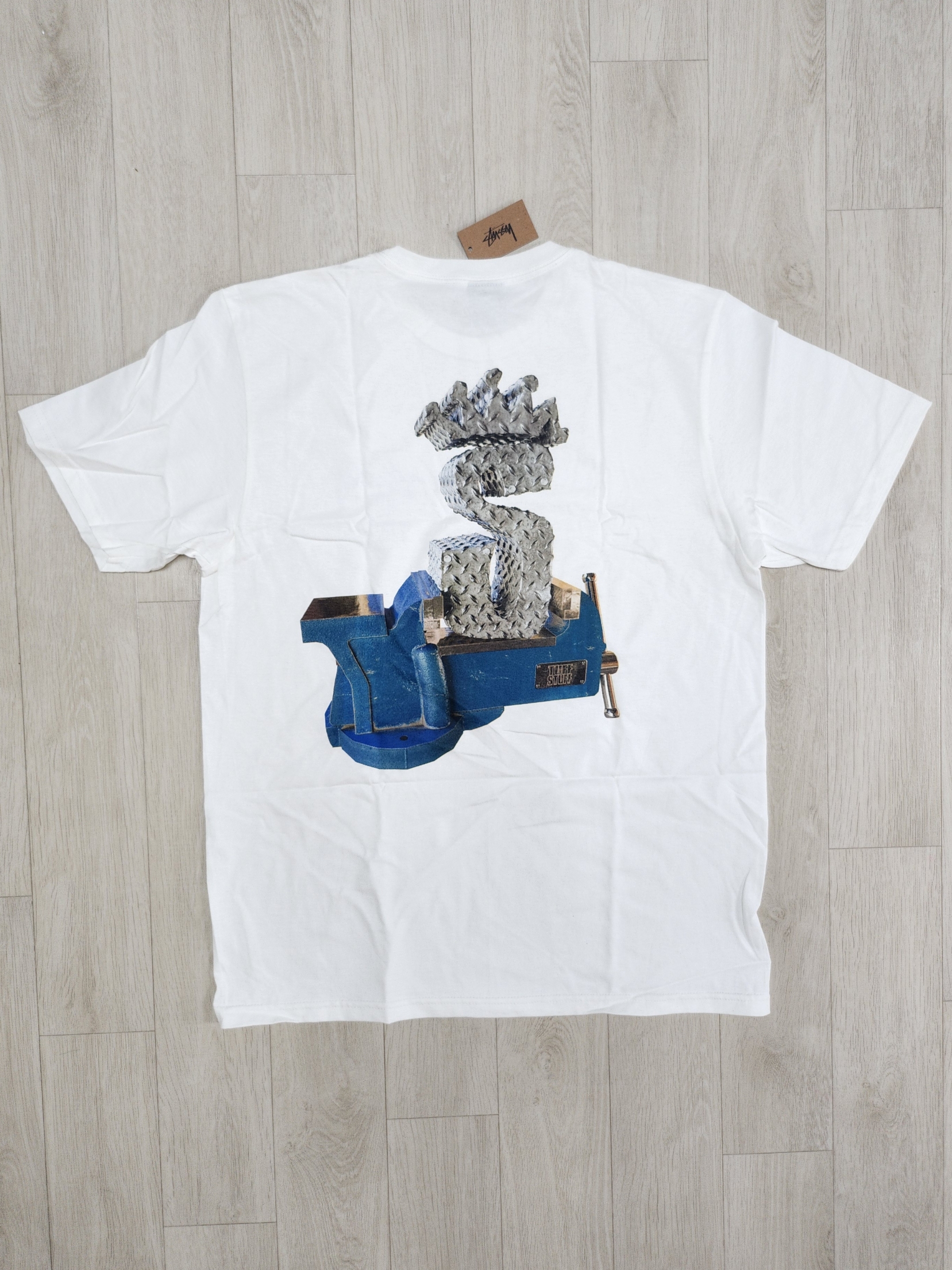 Stussy Tuff Stuff T-Shirt White 착용 스타일 - 2