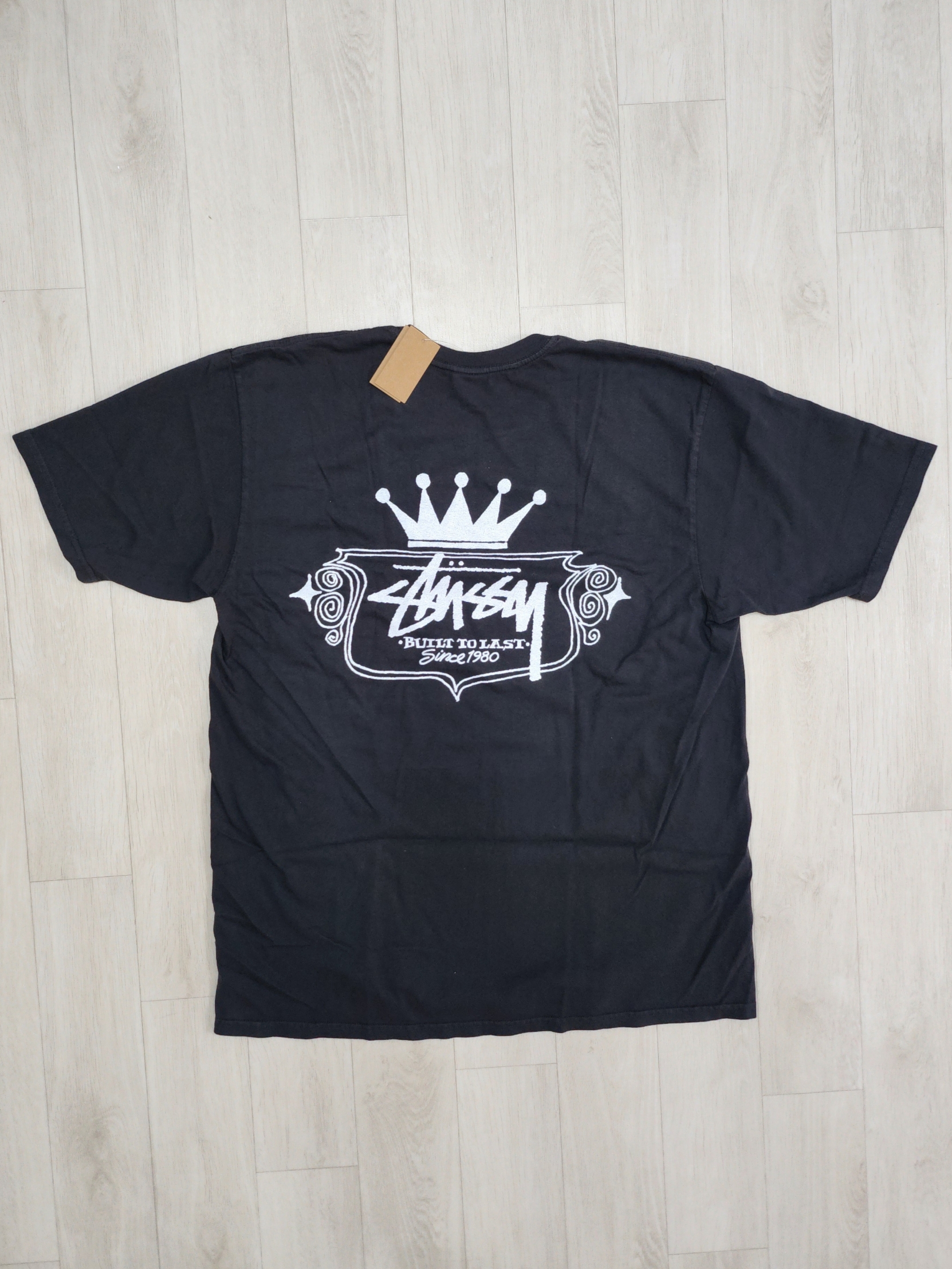 Stussy Built To Last Pigment Dyed T-Shirt Black 착용 스타일 - 2