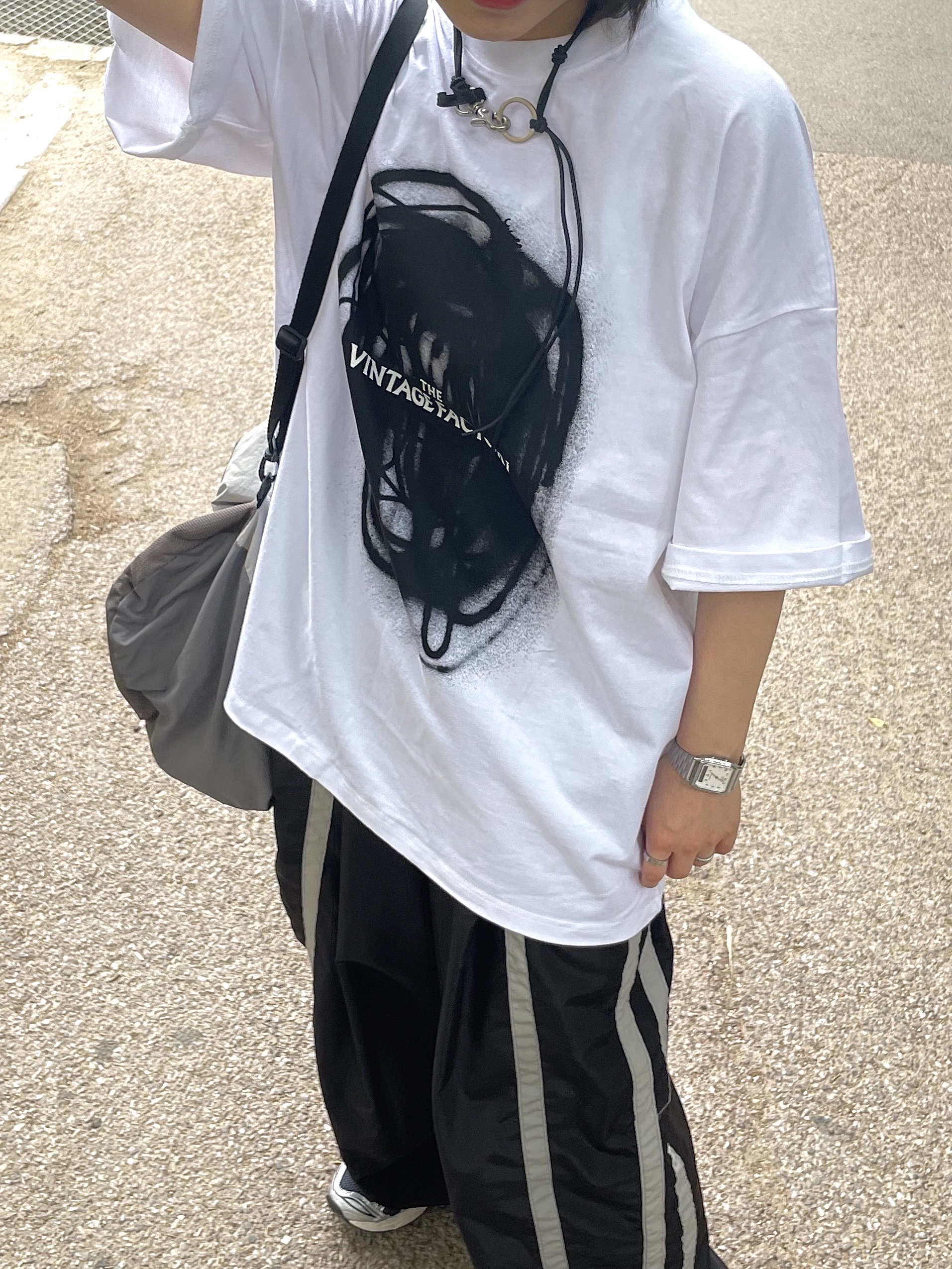 Asics Unlimited Gel-Kayano 14 Carrier Grey Black, Our Legacy Ladon Leather Keychain Black 착용 스타일 - 1
