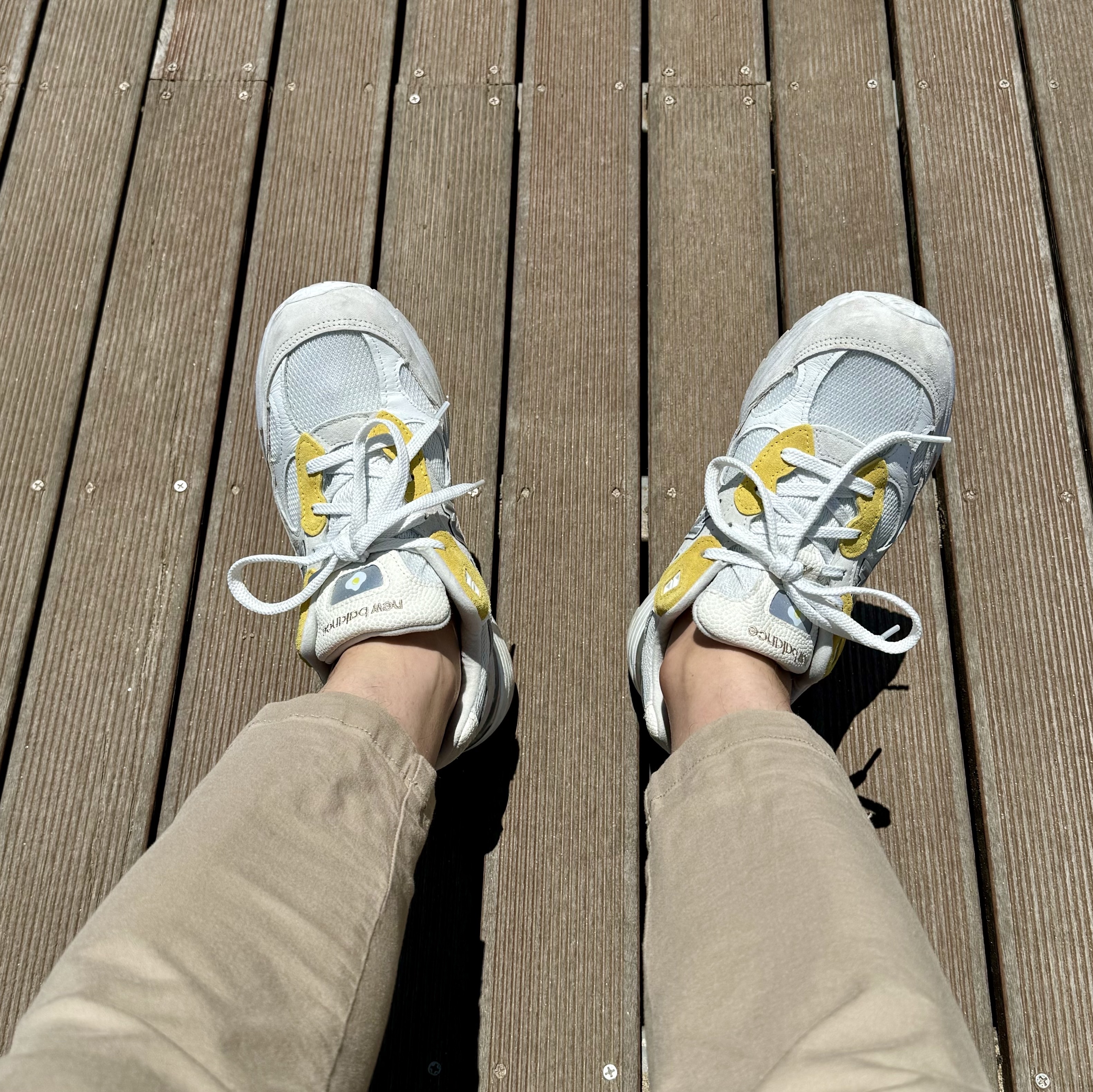 New Balance x Paperboy Paris 992 Made in USA Fried Egg 착용 스타일