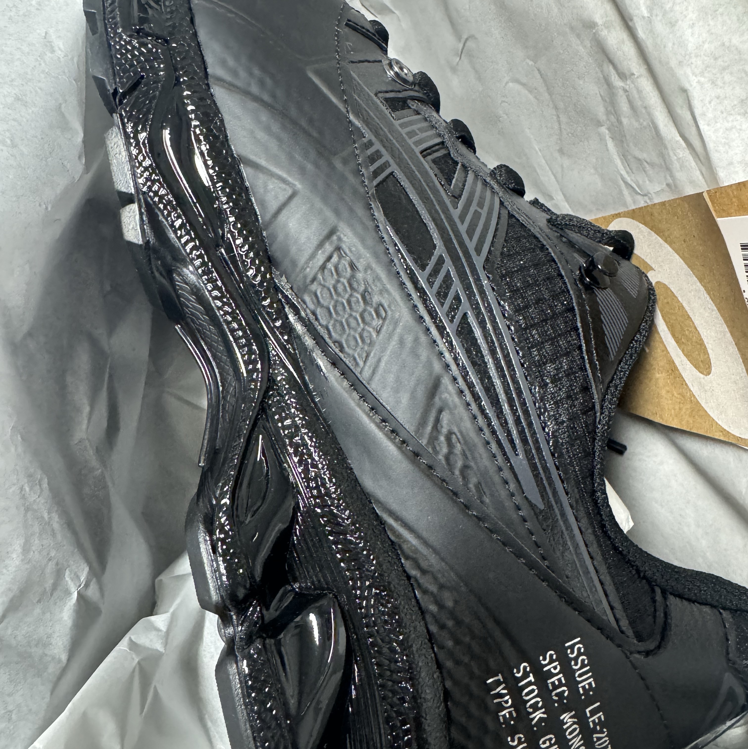 Asics x Limited Edt x SBTG Gel-Kayano 14 Monsoon Patrol Black 착용 스타일