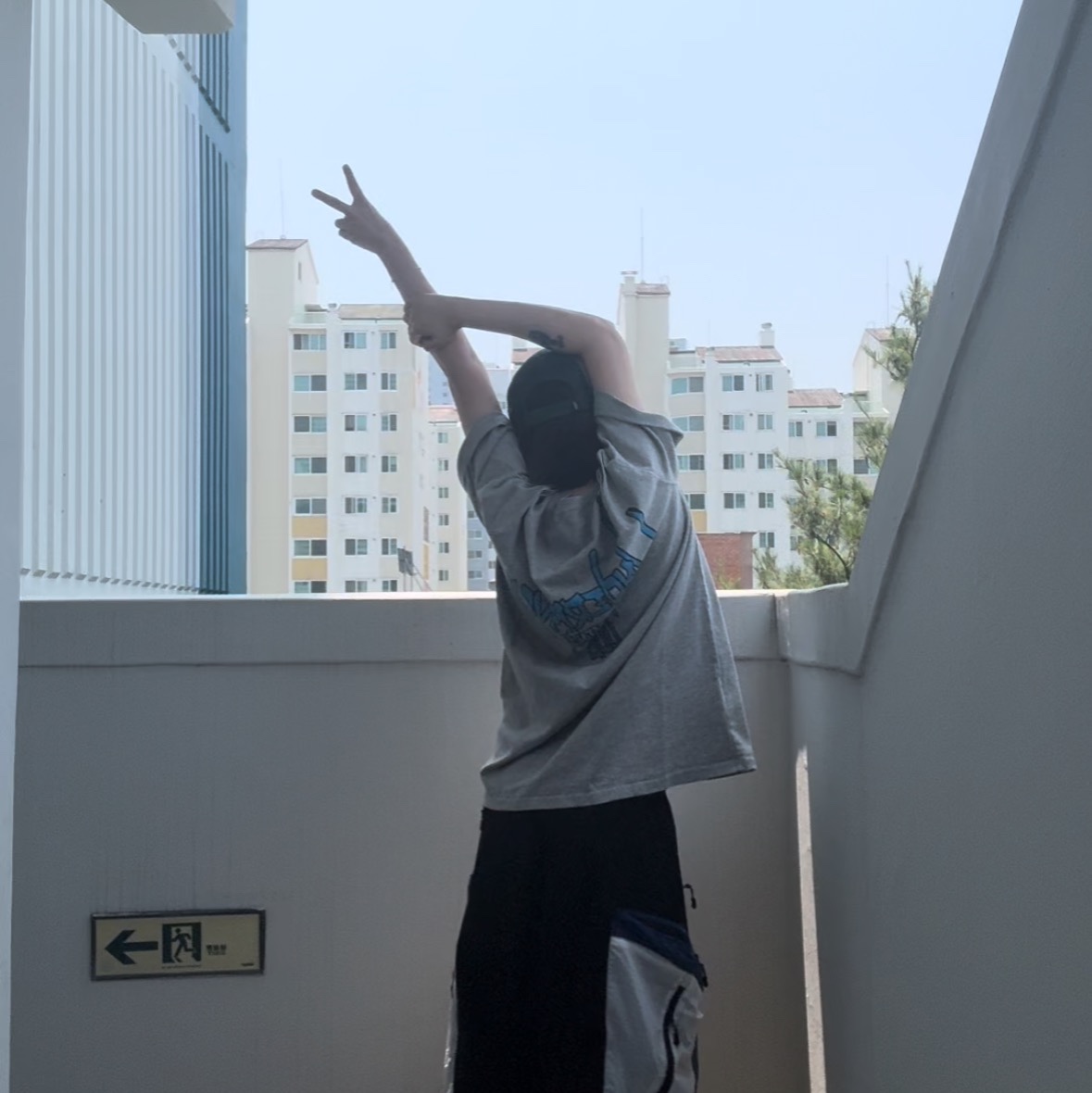 Undermycar Asurada Gashutein 6 AKF-0 Oversized Nylon Shorts Turkish Sea - 24SS 착용 스타일 - 2
