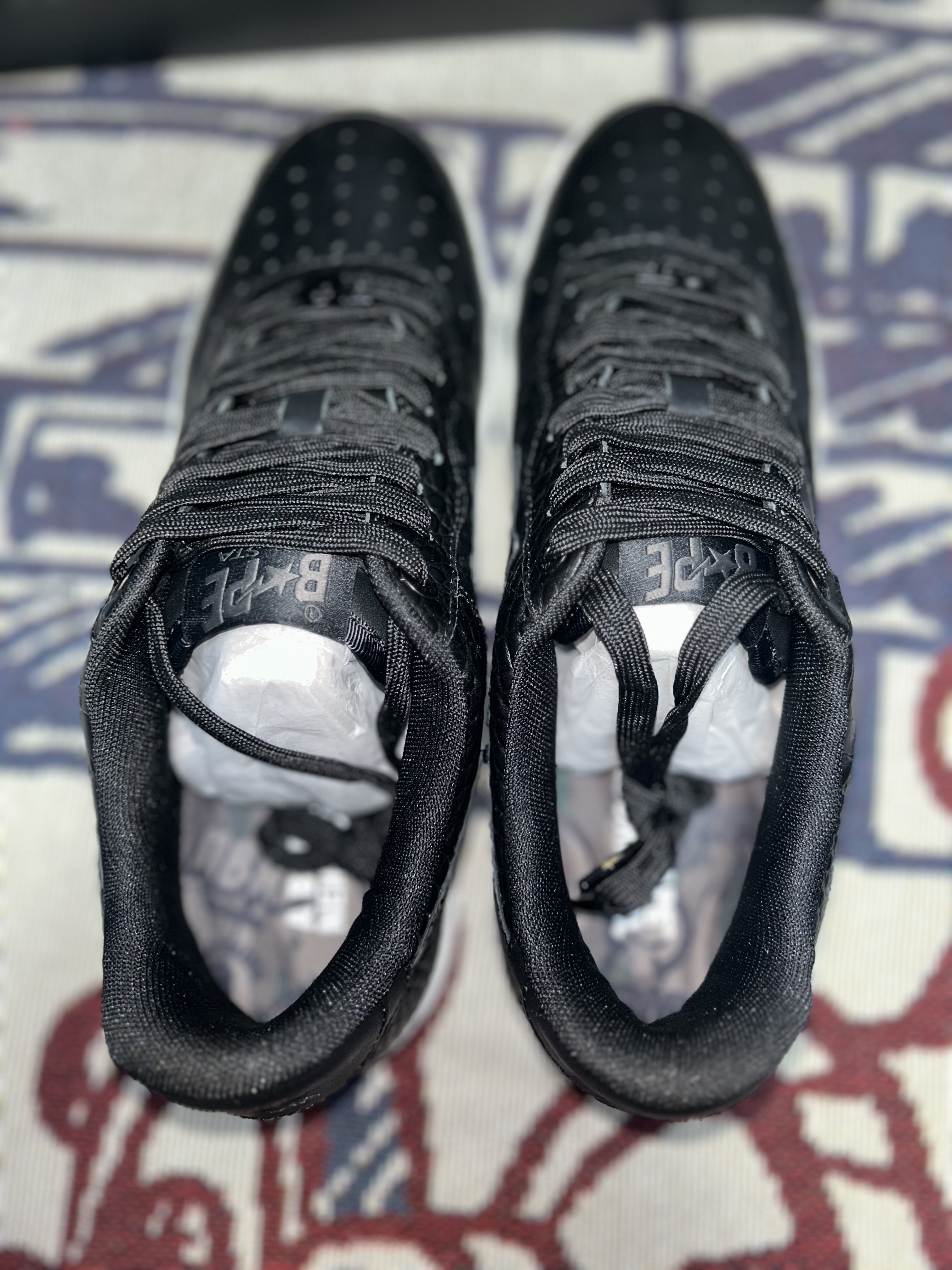 BAPE x Neighborhood Bape Sta Low Black 착용 스타일 - 3