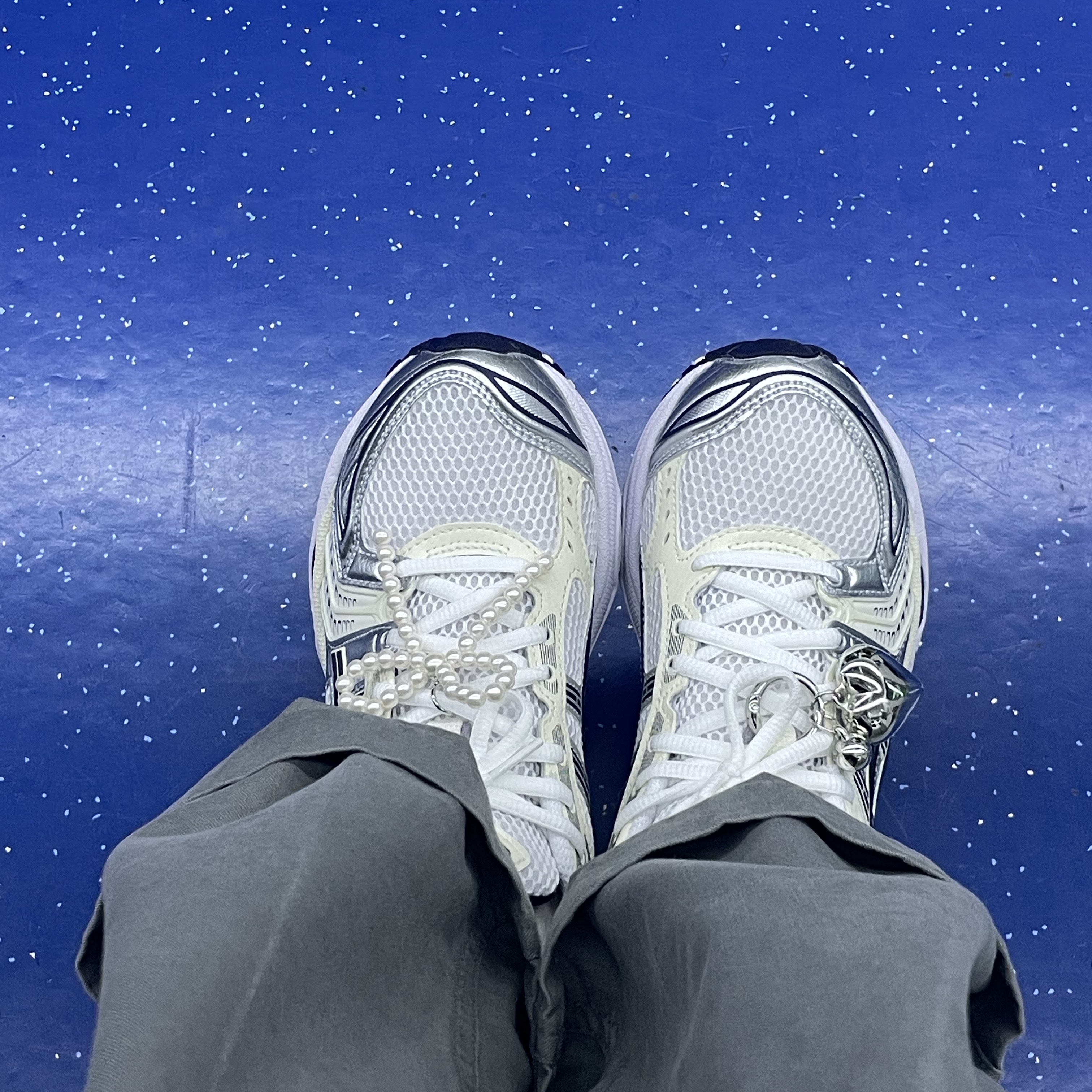 (W) Asics Gel-Kayano 14 White Midnight 착용 스타일 - 1