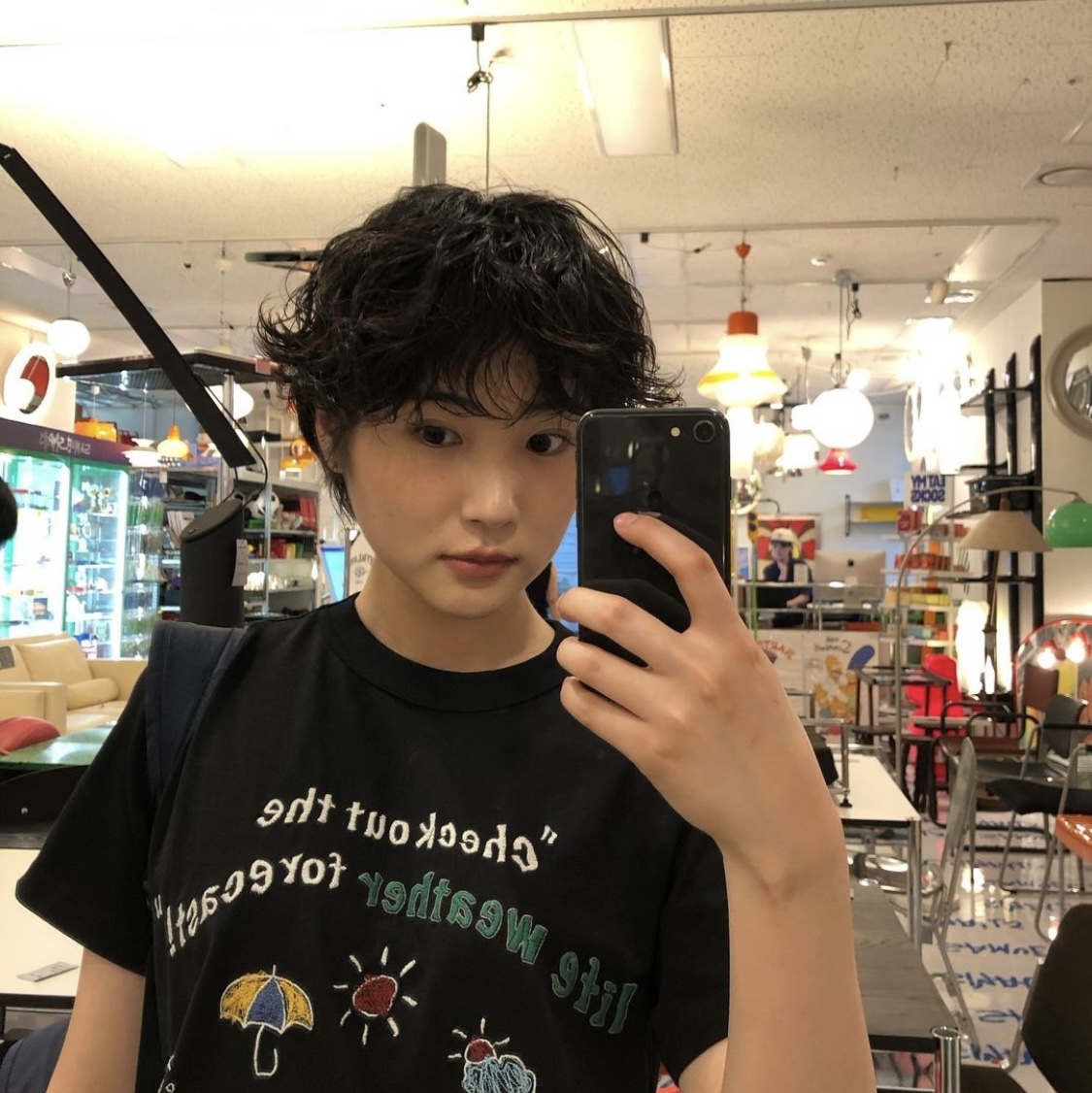 Problemallways Life Weather Forecast T-Shirt Black 착용 스타일 - 1