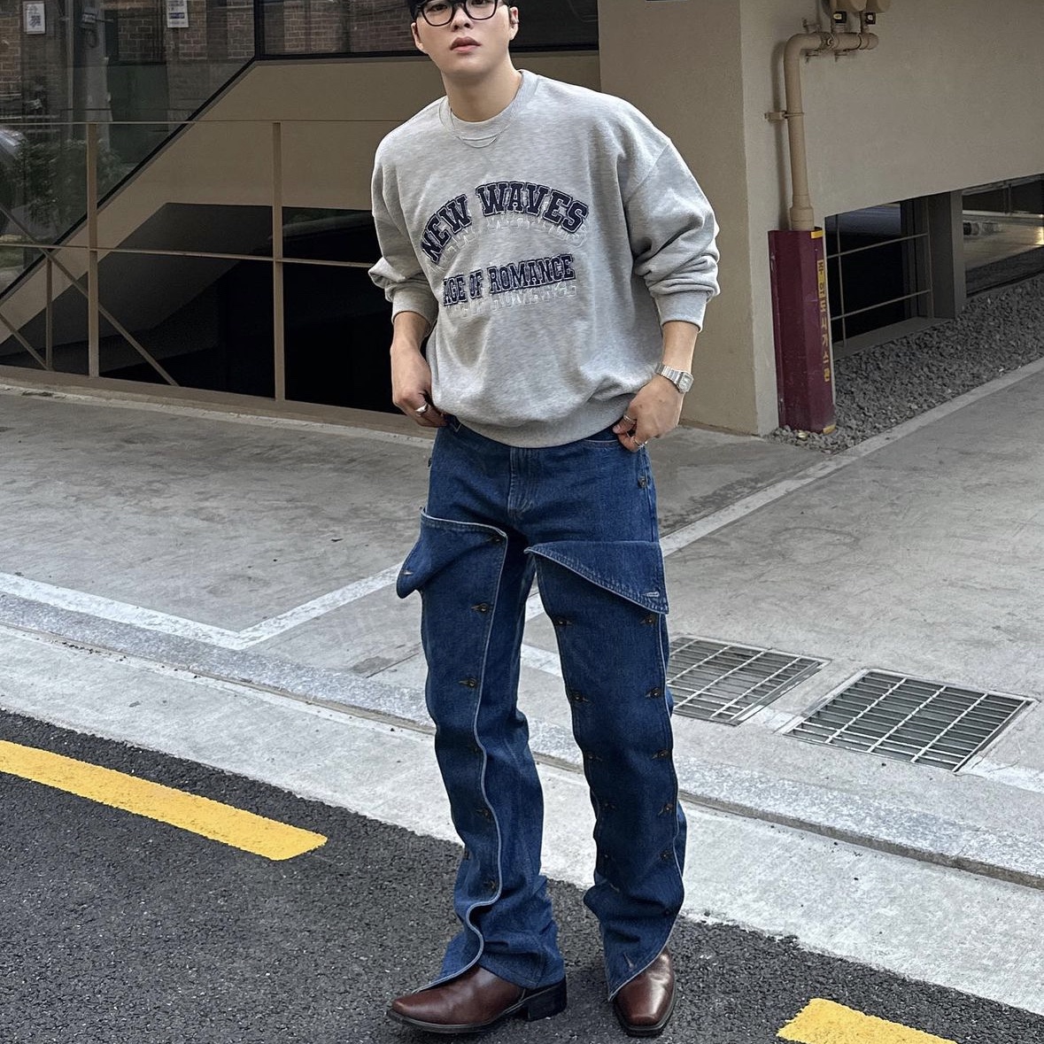 Y/Project Evergreen Snap Off Jeans Vintage Black - 23FW 착용 스타일 - 1