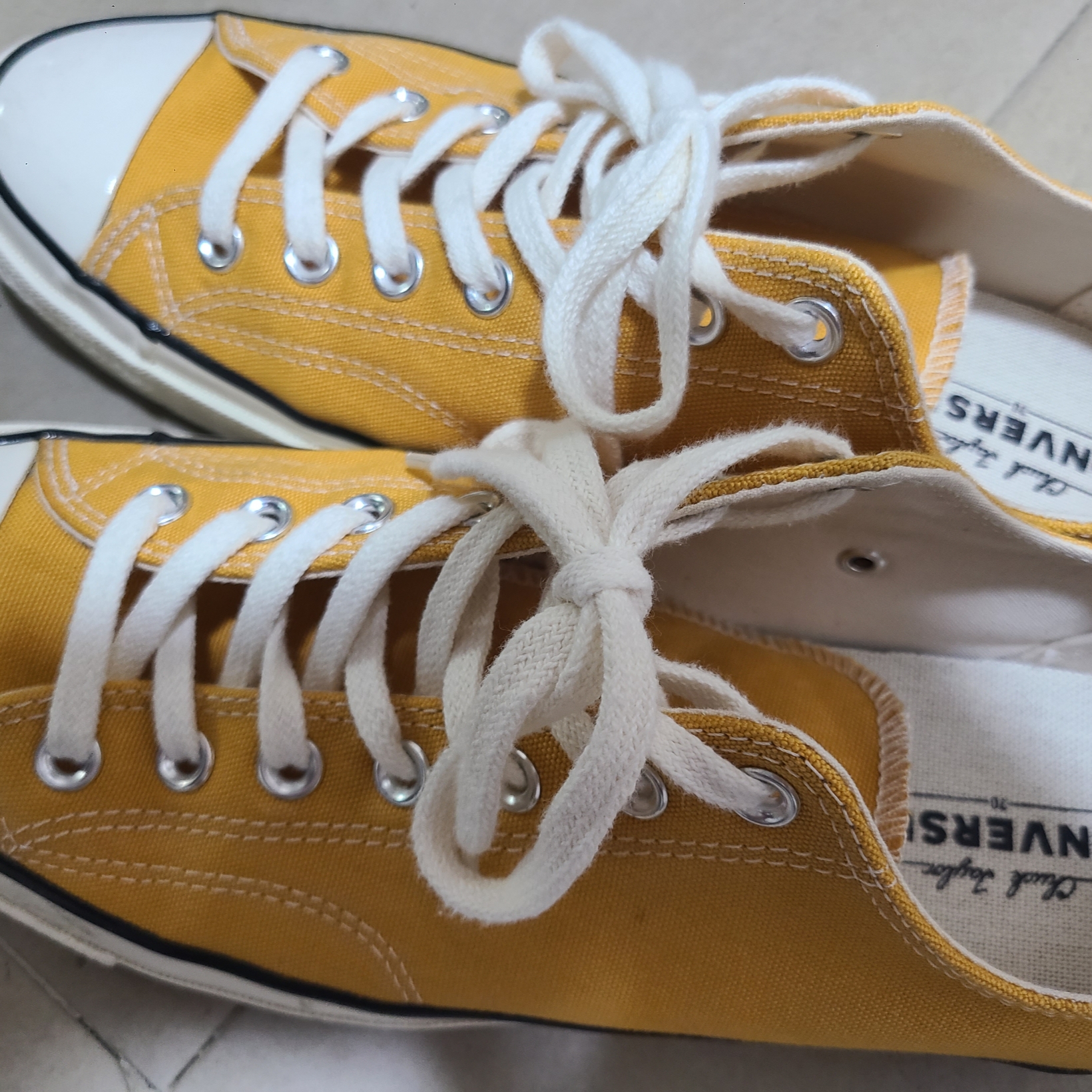 Converse Chuck 70 Ox Vintage Canvas Sunflower 착용 스타일