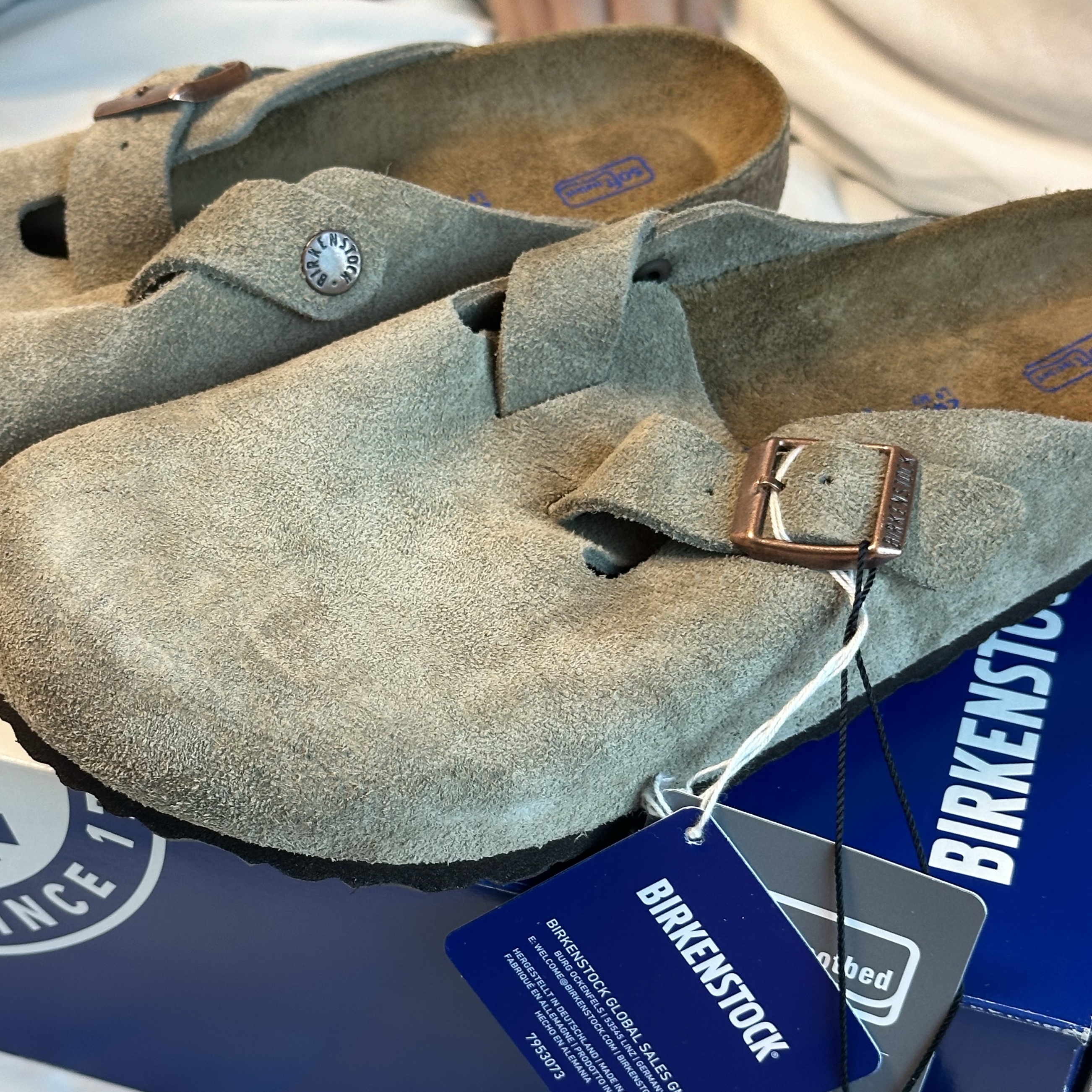 Birkenstock Boston Soft Footbed Taupe - Regular 착용 스타일 - 2