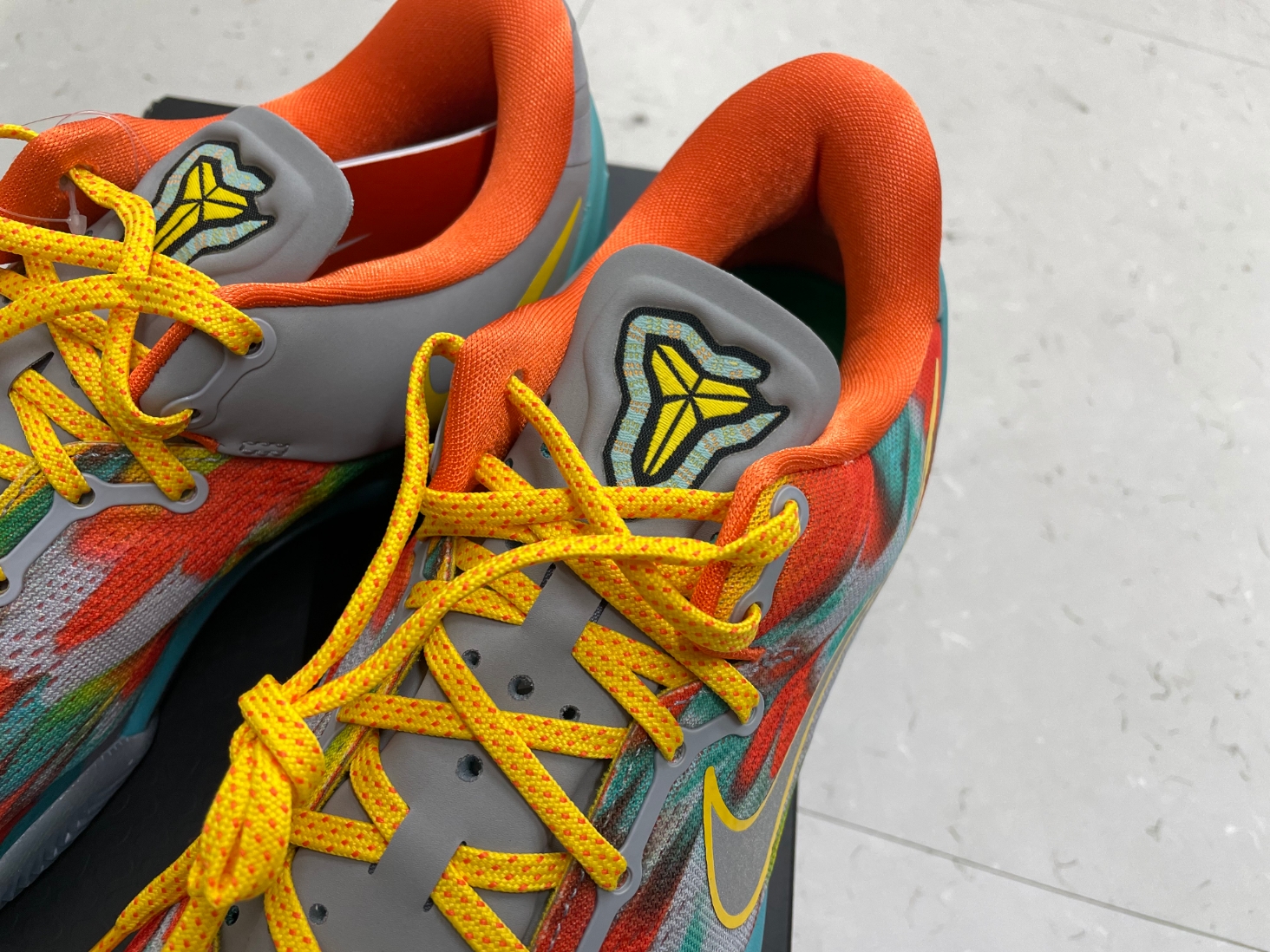 Nike Kobe 8 Protro Venice Beach 착용 스타일 - 2