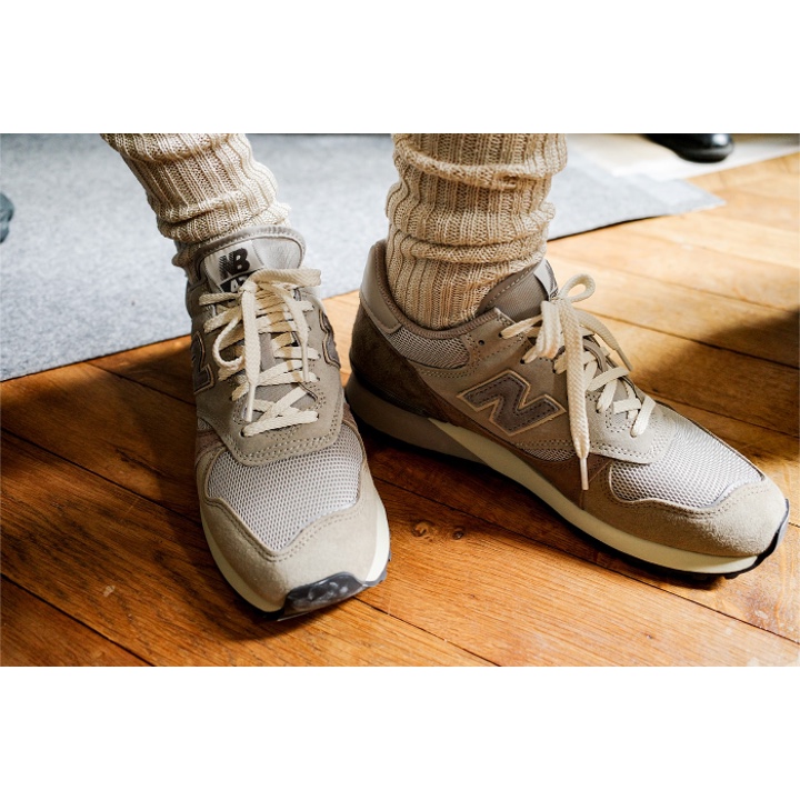 New Balance x Auralee 550 Pisatachio Ecru, New Balance x Auralee 1906R Bone White 착용 스타일 - 2