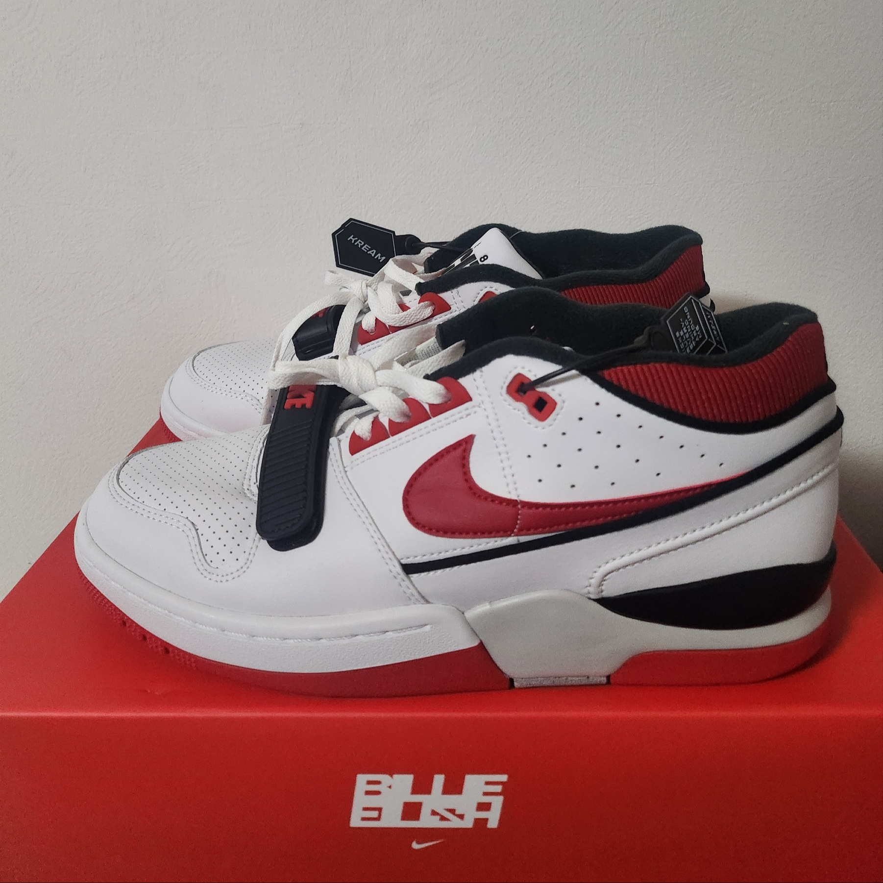 Nike x Billie Eilish Air Alpha Force 88 Fire Red and White 착용 스타일