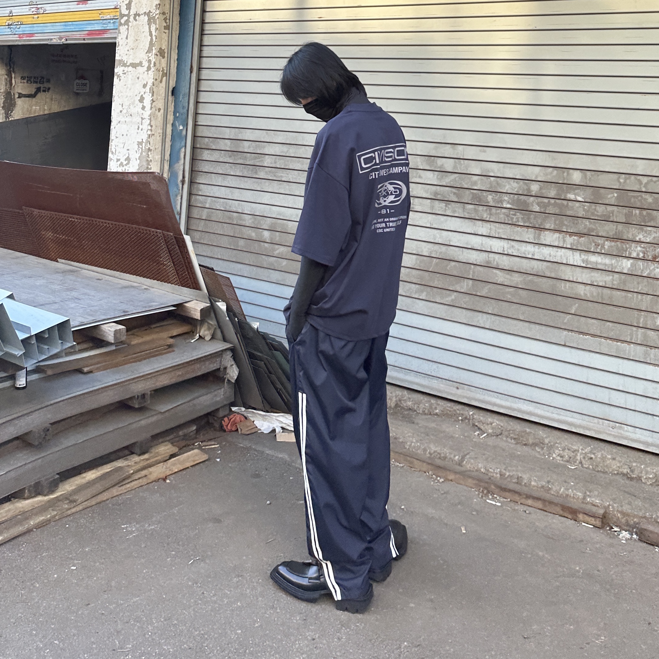 Civision by CSC Hybrid Track Pants Ver.2, Civision by CSC City Lives 81 T-Shirt Navy 착용 스타일 - 2