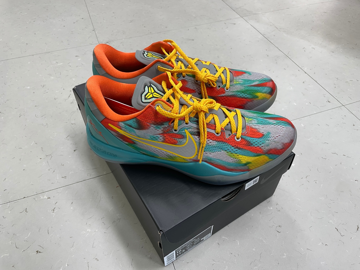 Nike Kobe 8 Protro Venice Beach 착용 스타일 - 1