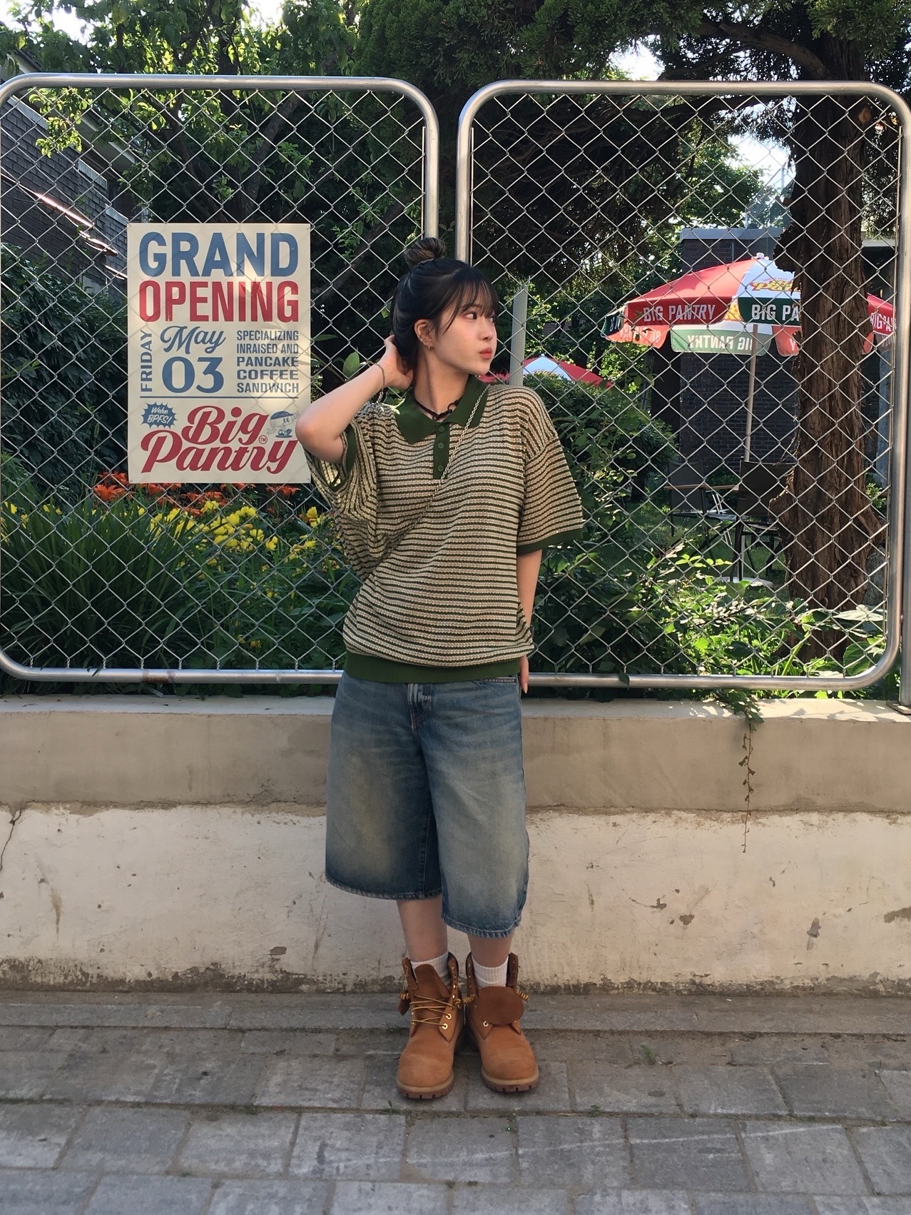(W) Timberland 6 Inch Premium Waterproof Boot Wheat Nubuck - Wide, Zara x Rhuigi Denim Bermuda Pants Medium Blue 착용 스타일 - 1