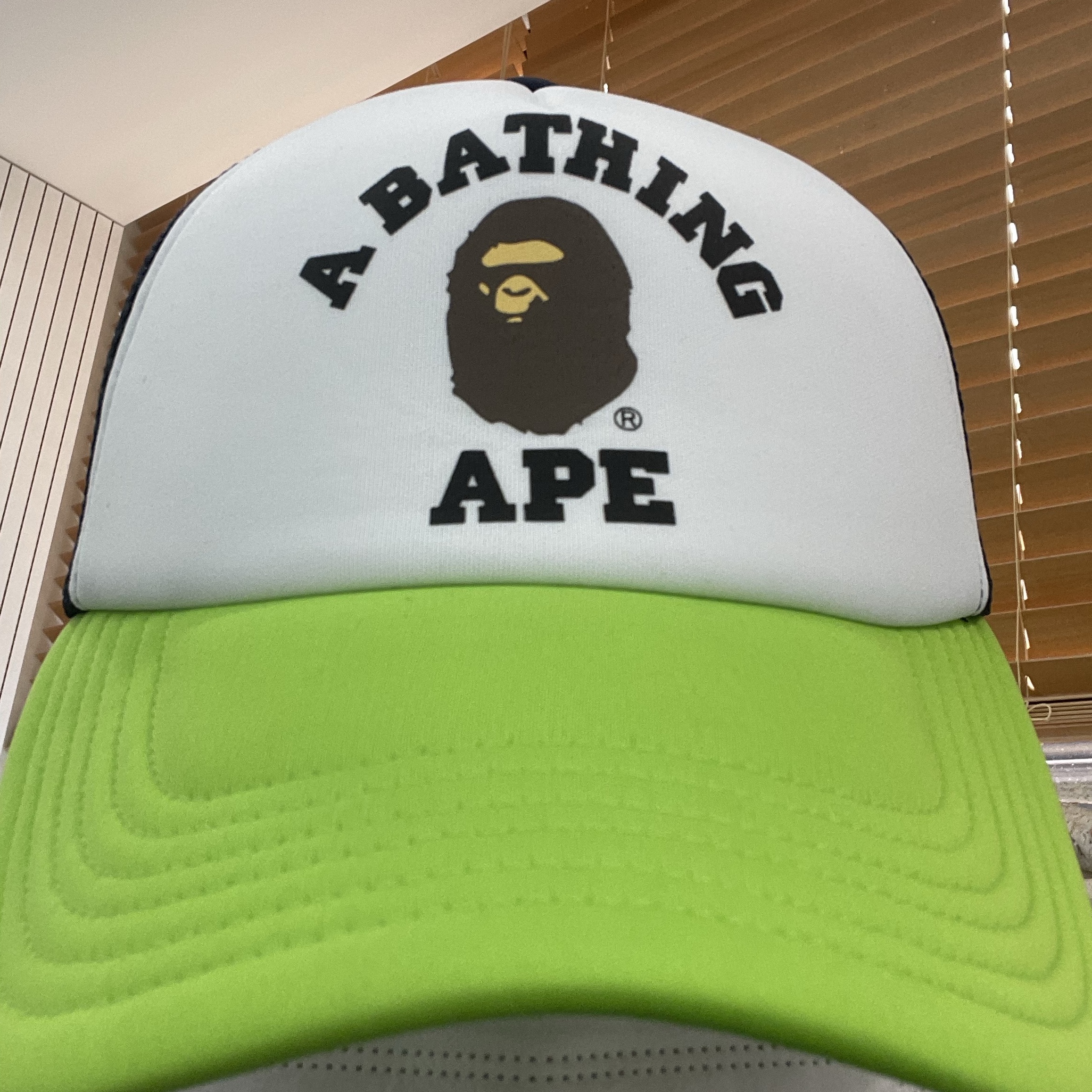 BAPE College Mesh Cap Black 착용 스타일 - 2