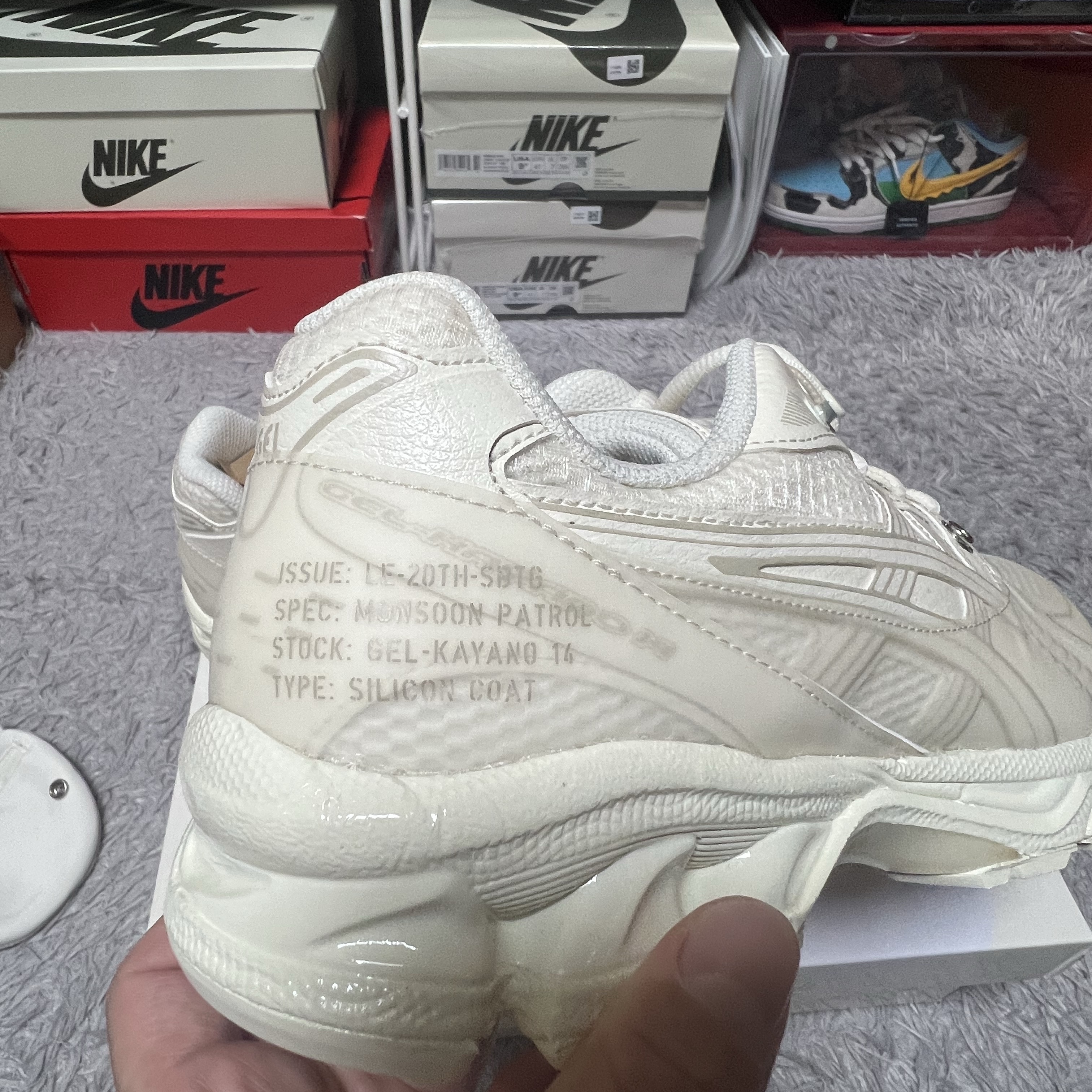 Asics x Limited Edt x SBTG Gel-Kayano 14 Monsoon Patrol Cream 착용 스타일 - 4