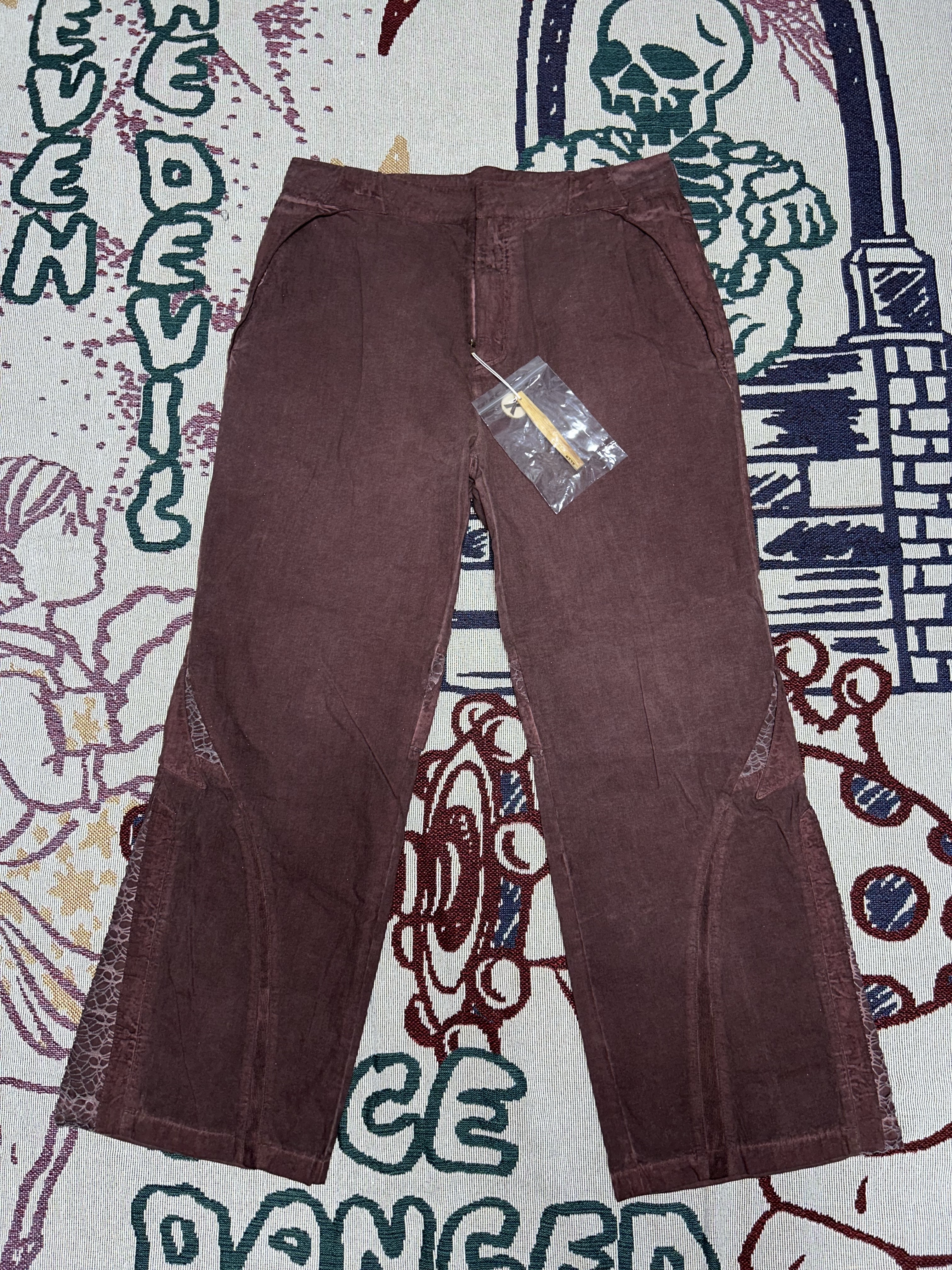 Xlim Ep.3 01 Trouser Burgundy 착용 스타일 - 2