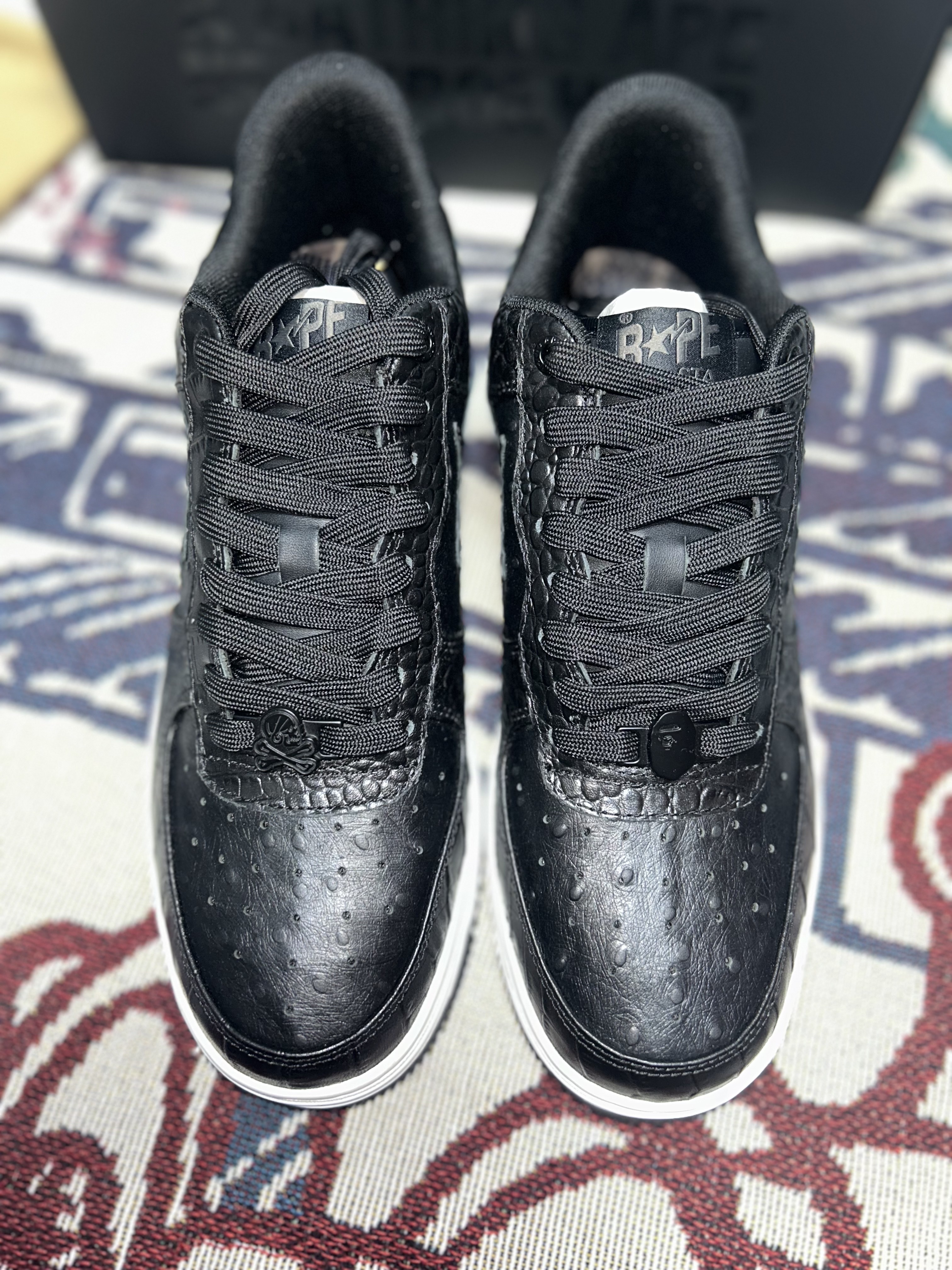 BAPE x Neighborhood Bape Sta Low Black 착용 스타일 - 2
