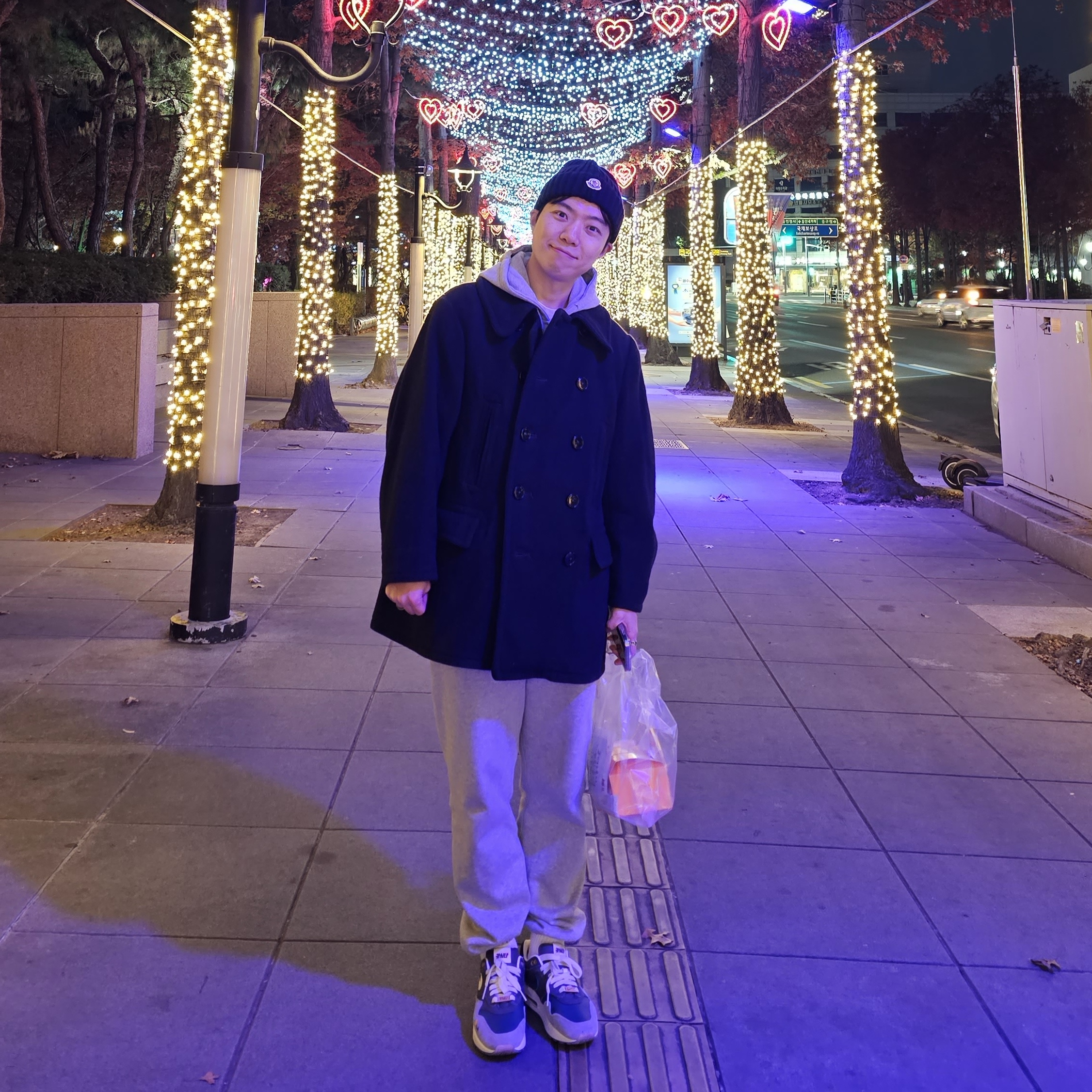 Nike x Kasina Air Max 1 SP Won-Ang Particle Grey, Moncler Wool Beanie Navy Blue - 23FW 착용 스타일