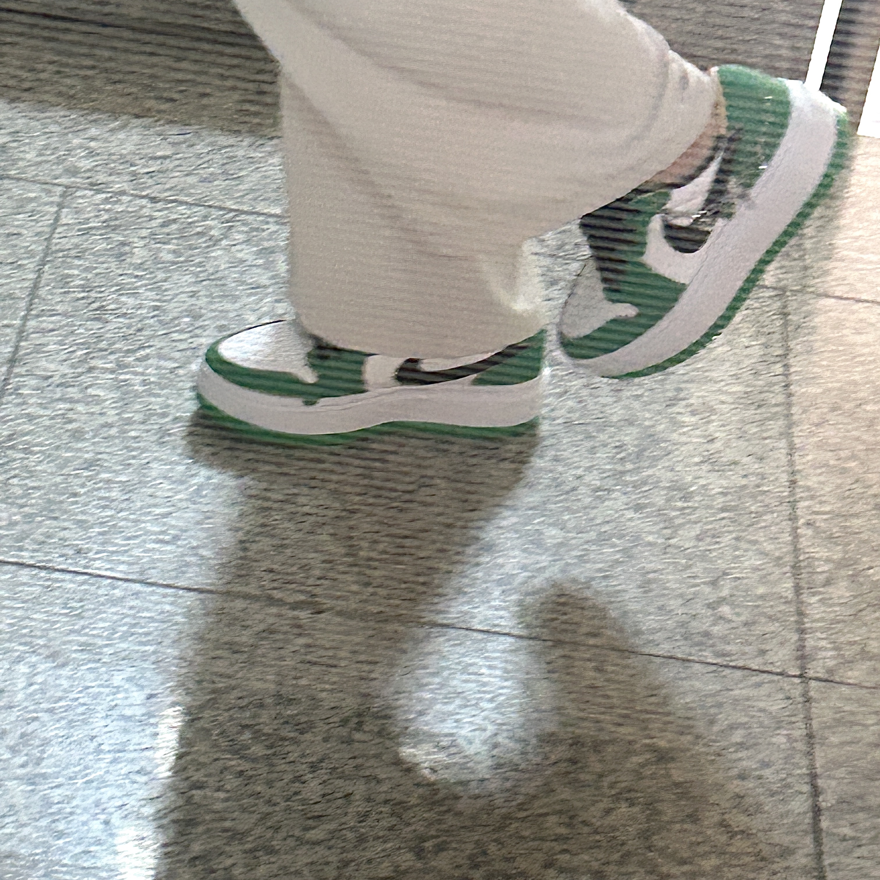 (W) Jordan 1 Elevate Low SE Lucky Green 착용 스타일 - 3
