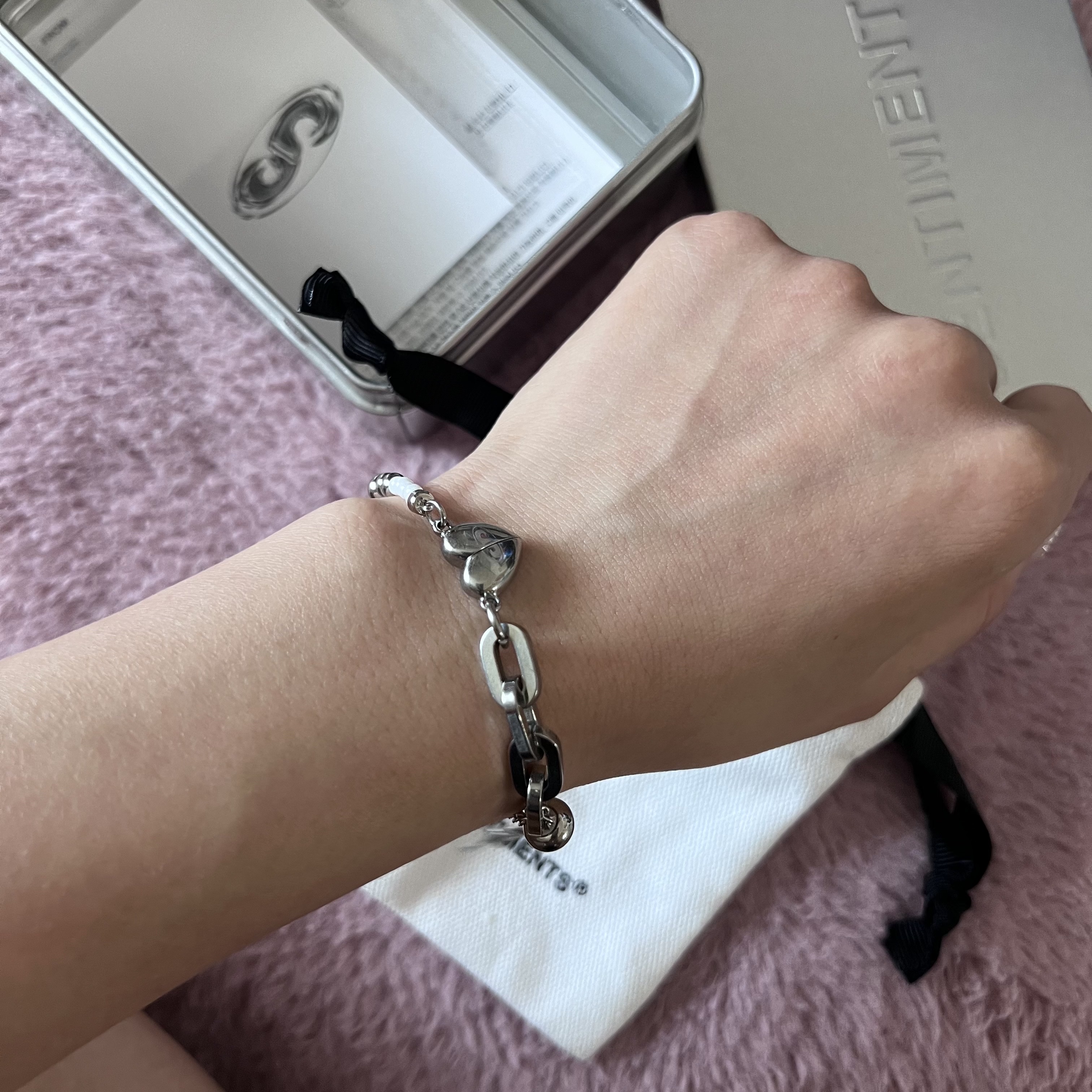 Sentiments No.359 Necklace Silver 착용 스타일 - 2