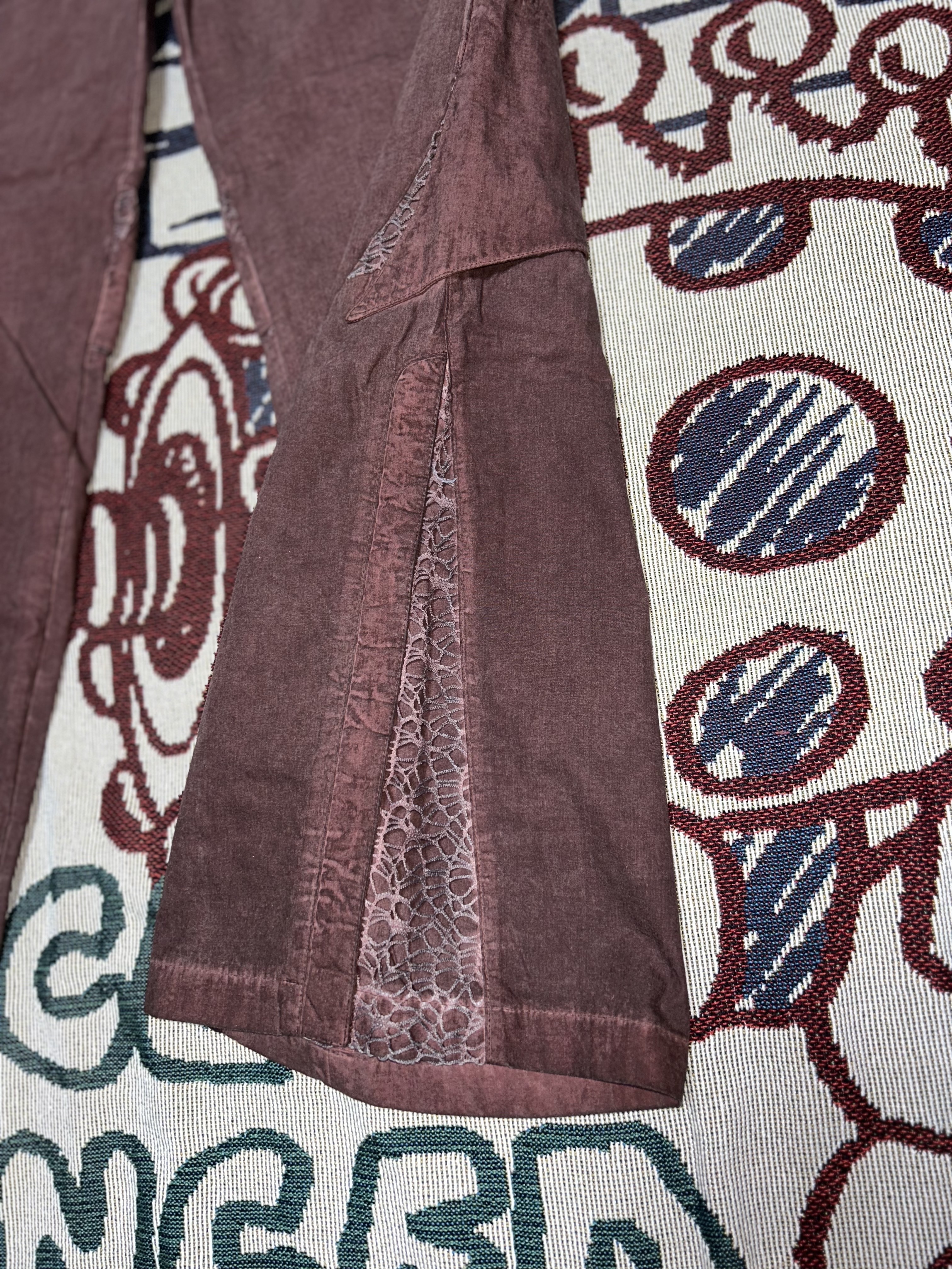 Xlim Ep.3 01 Trouser Burgundy 착용 스타일 - 4