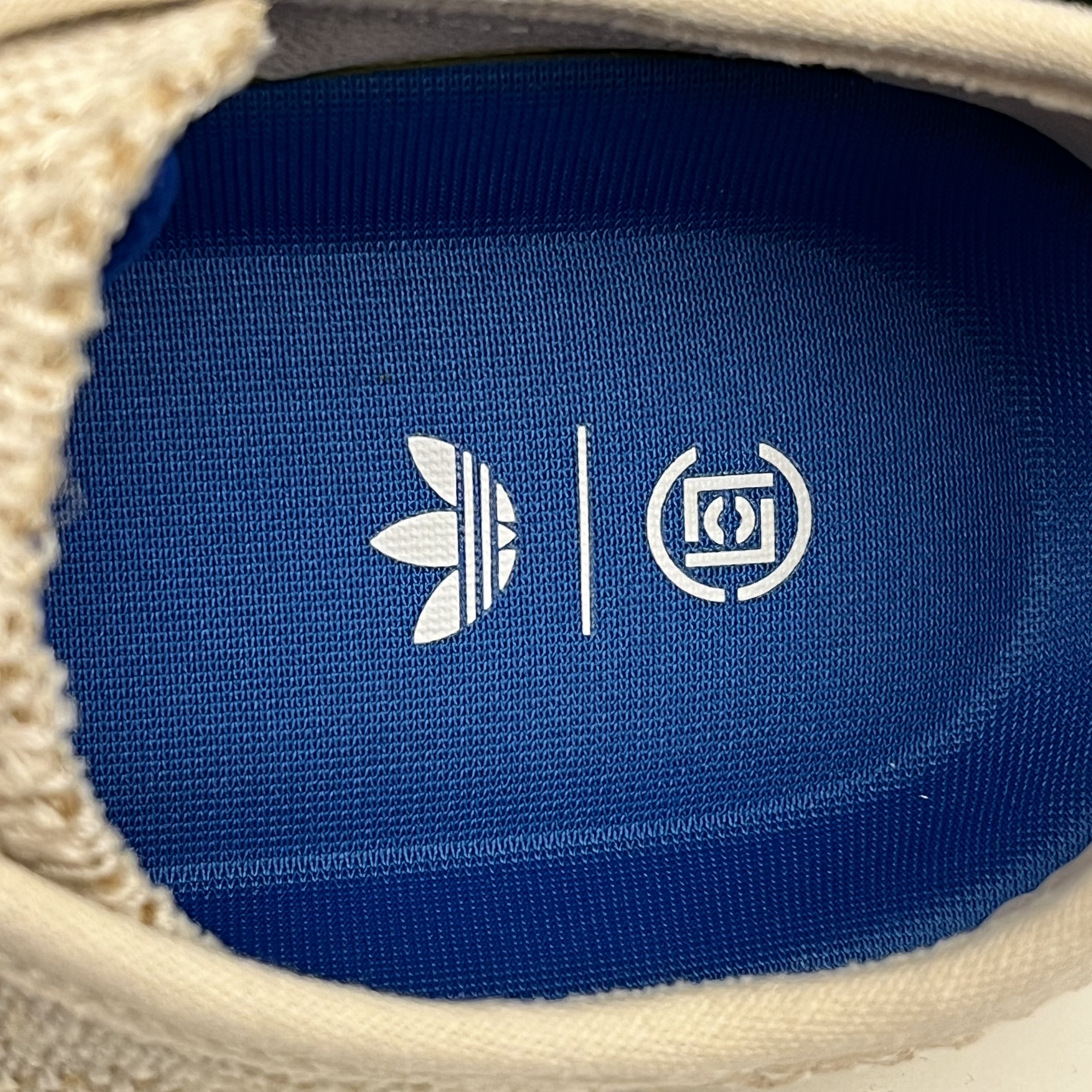 Adidas x Clot Gazelle Halo Ivory Cloud White 착용 스타일 - 3