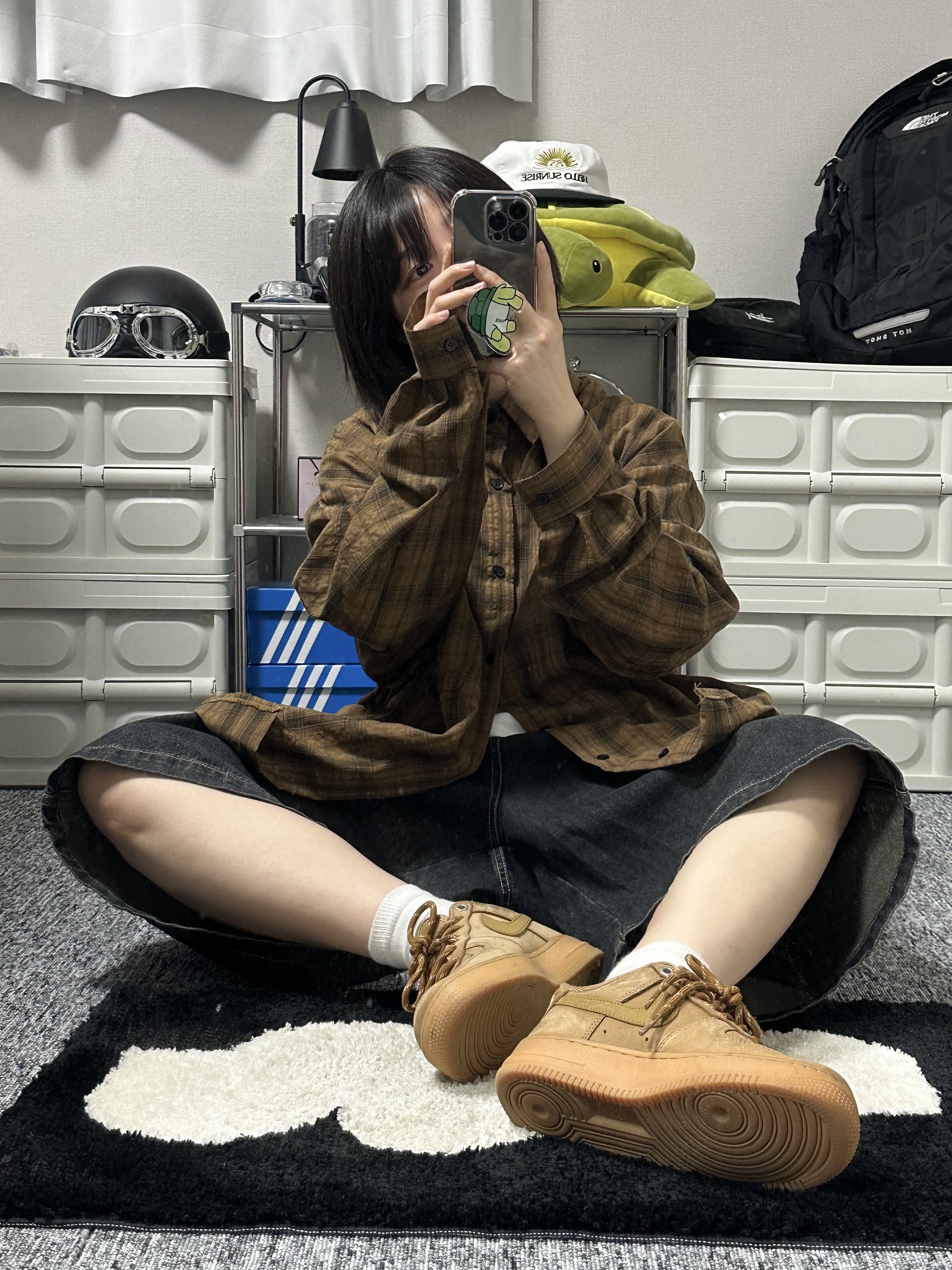 Nike Air Force 1 '07 WB Flax, Adidas Tobacco Pantone Mesa 착용 스타일 - 1